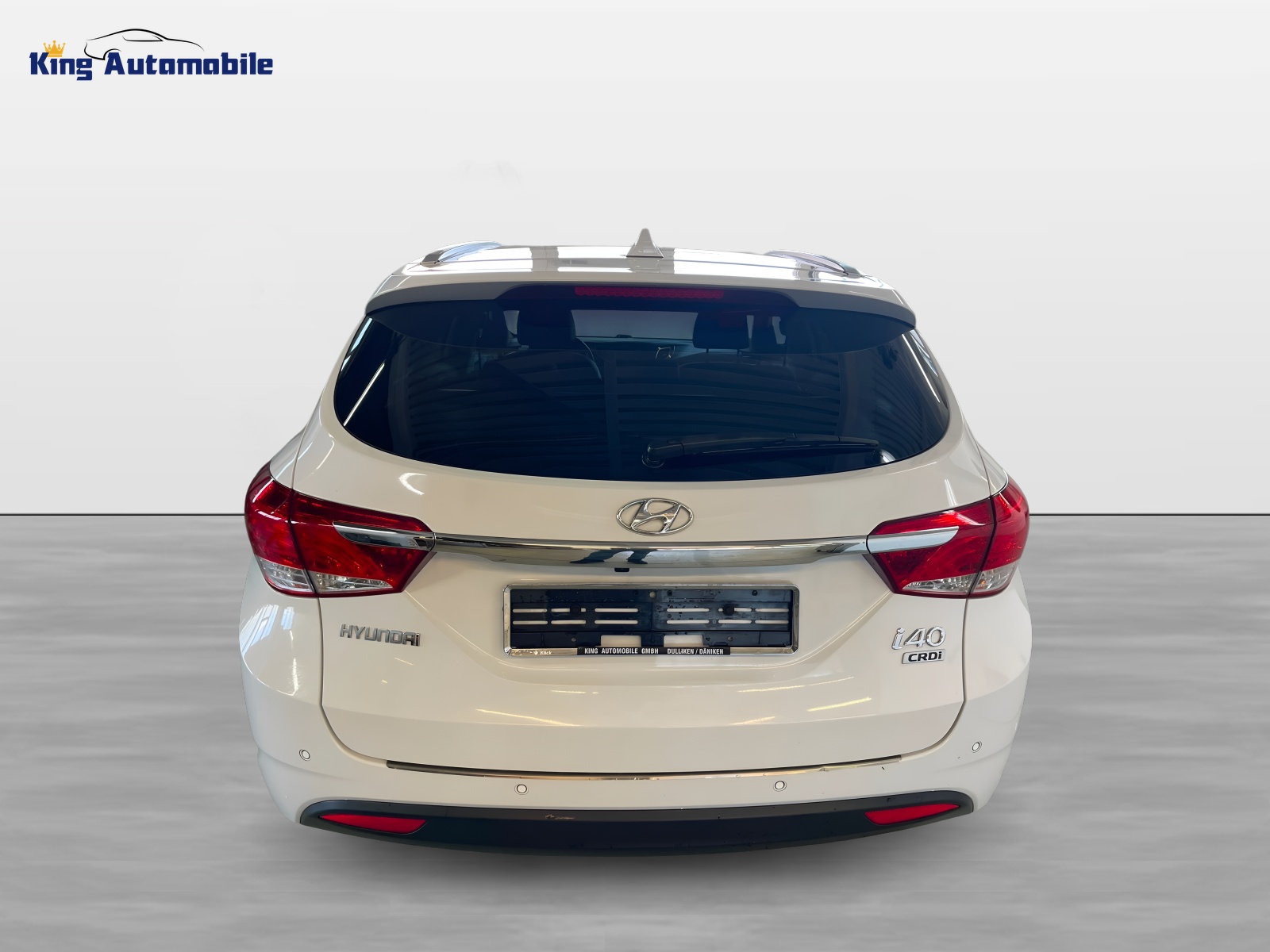 HYUNDAI i40 Wagon 1.7 CRDI Premium Automatic | Frisch MFK | CH-Auto | Ab Service | Pano Dach | Leder-image-5