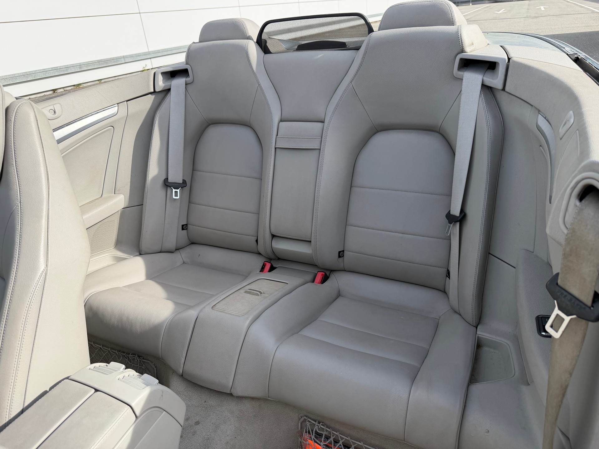 MERCEDES-BENZ E 350 CDI BlueEfficiency 7G-Tronic-image-16