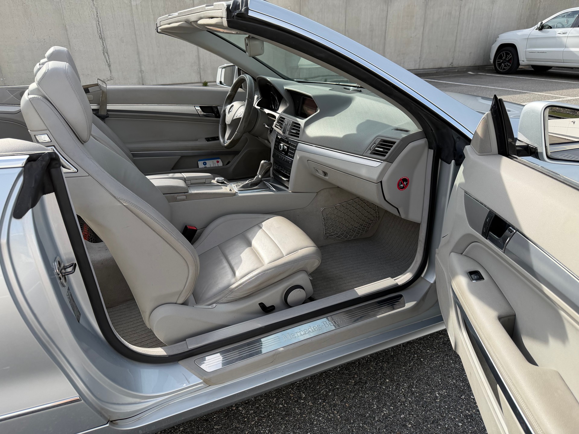 MERCEDES-BENZ E 350 CDI BlueEfficiency 7G-Tronic-image-19