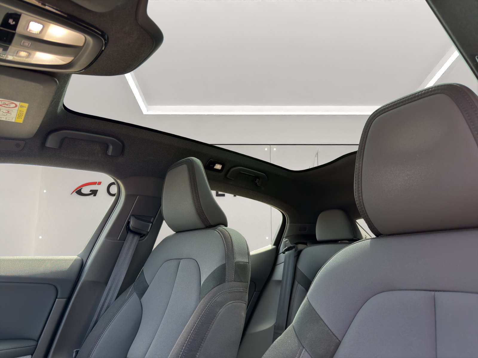 POLESTAR 2 Long Range Dual Motor-image-10