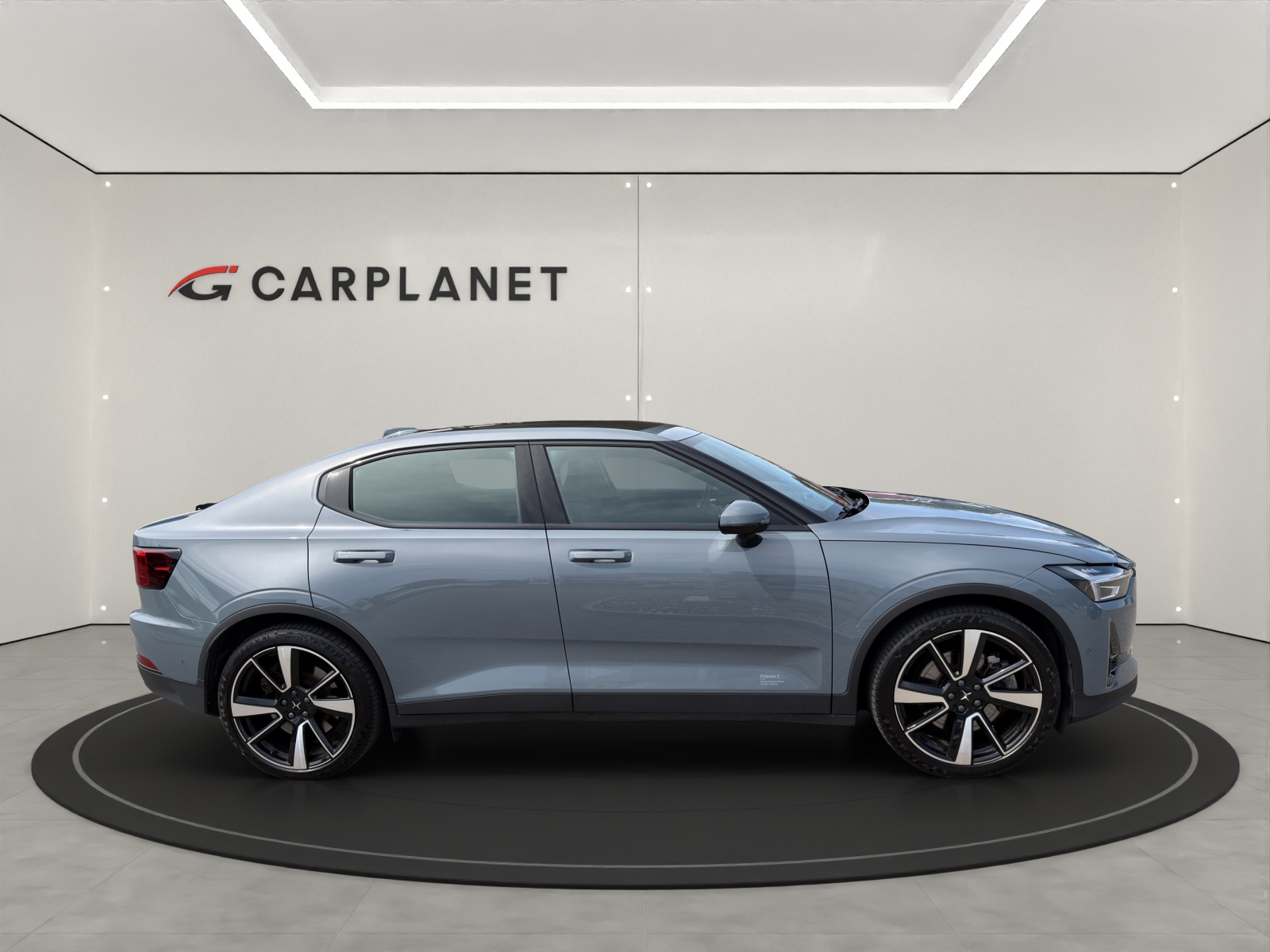 POLESTAR 2 Long Range Dual Motor-image-2