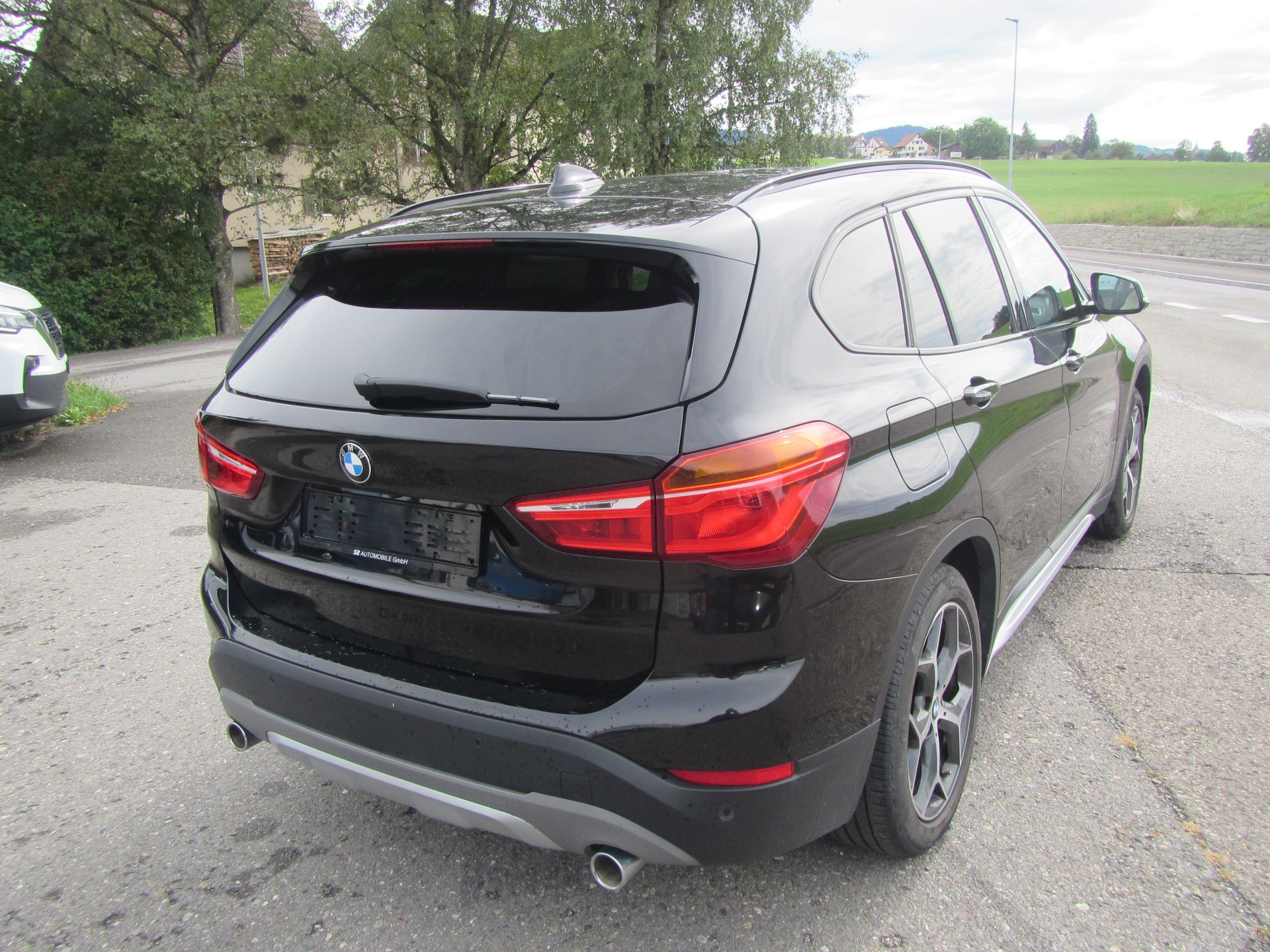BMW X1 xDrive 20d xLine Steptronic-image-4