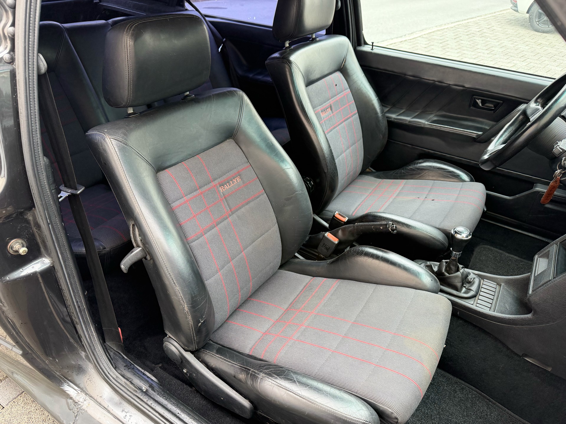VW Golf 1800 Rallye G60-image-9