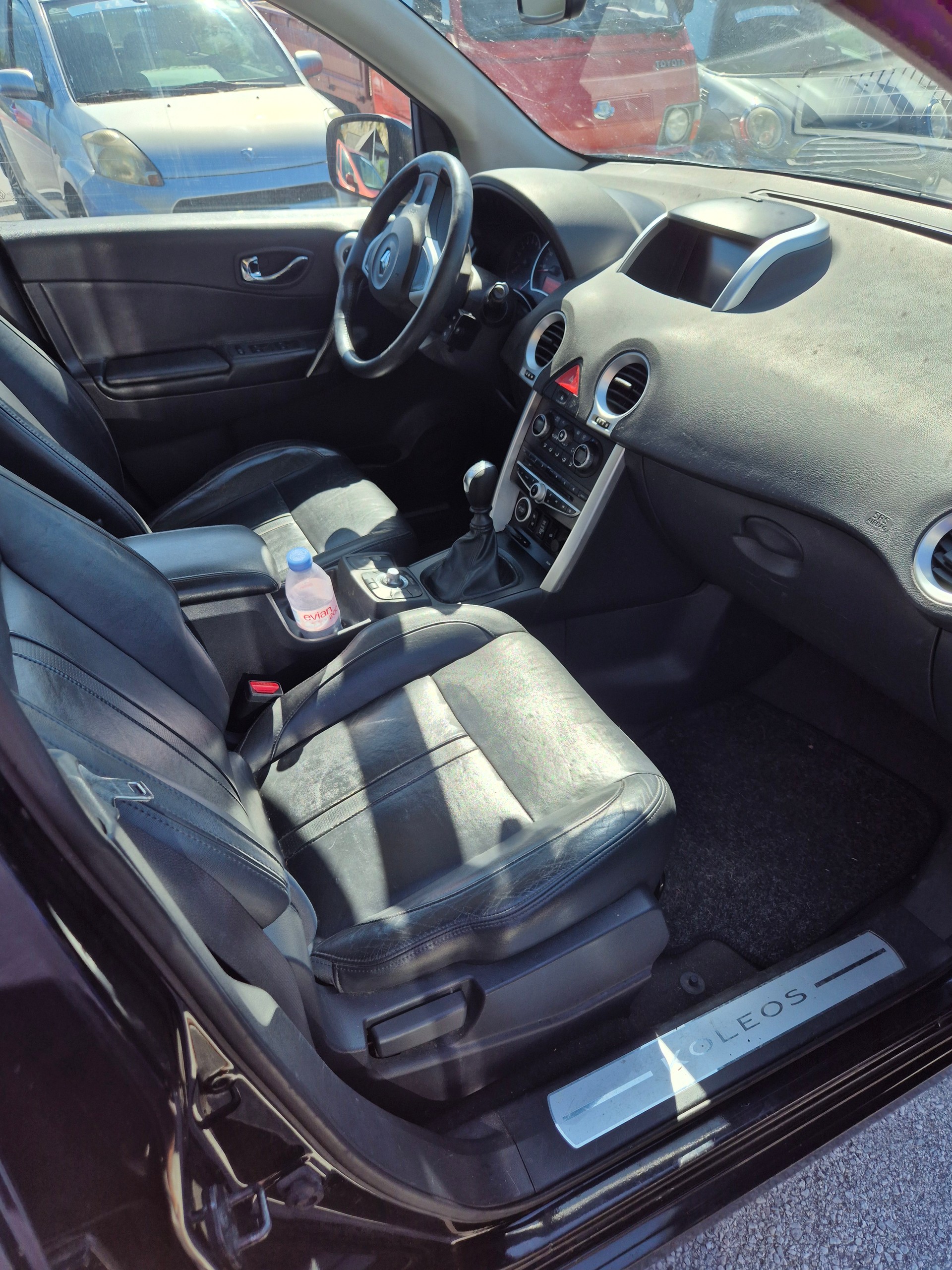 RENAULT Koleos 2.5 Dynamique Luxe 4x4-image-13