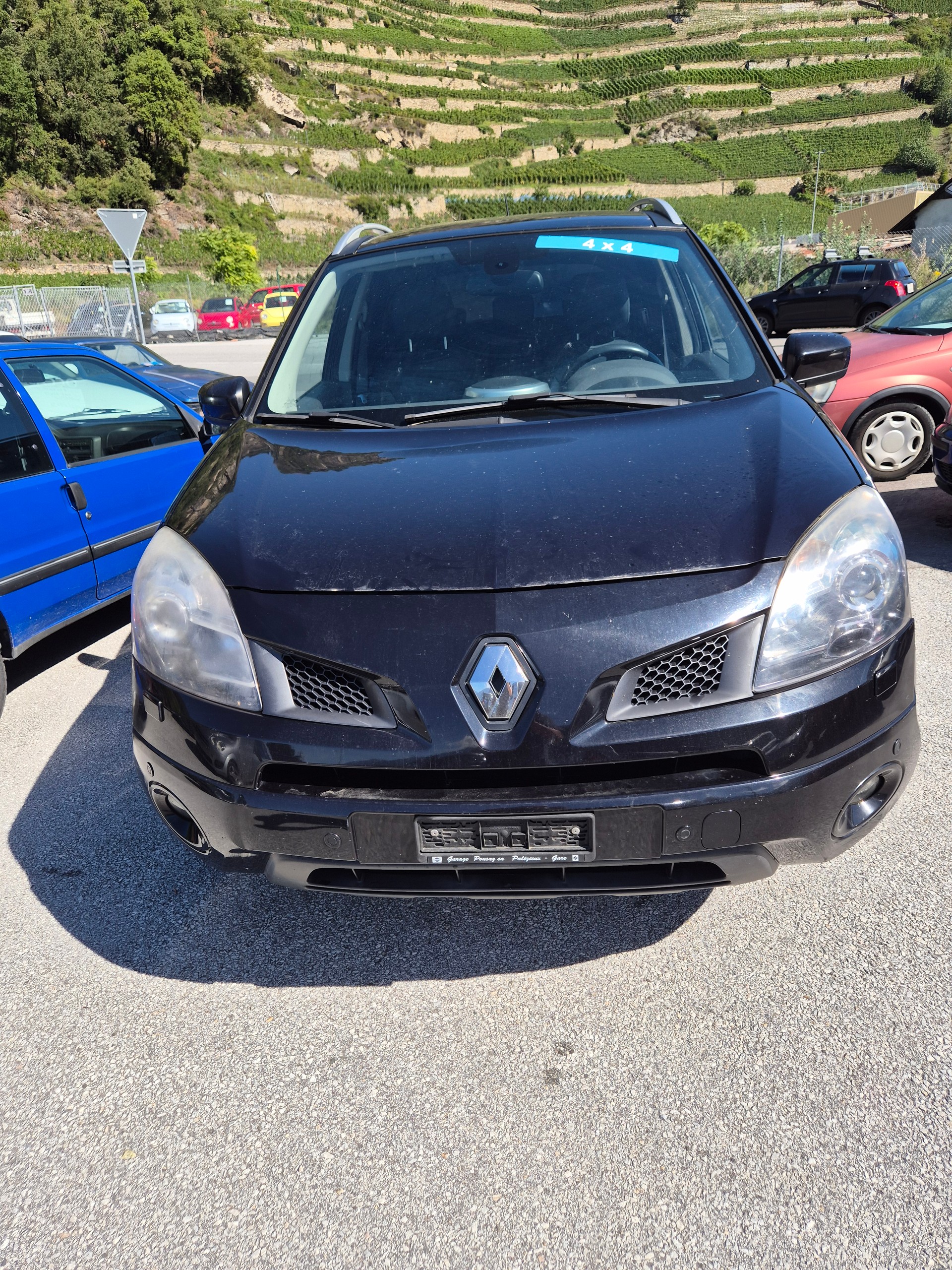 RENAULT Koleos 2.5 Dynamique Luxe 4x4-image-0