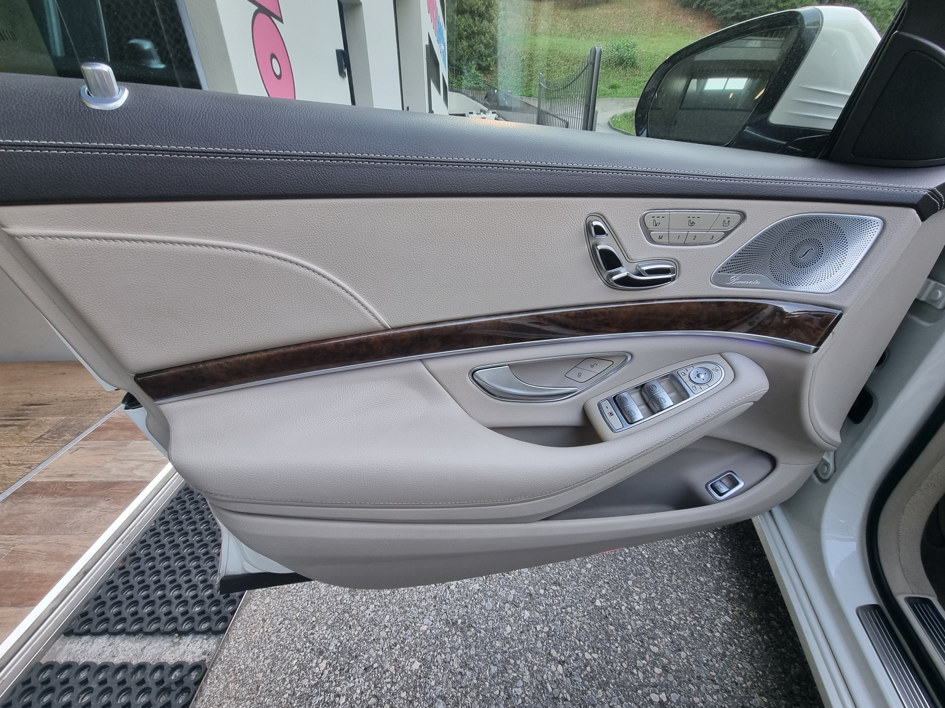 MERCEDES-BENZ S 500 L 4Matic 7G-Tronic-image-5