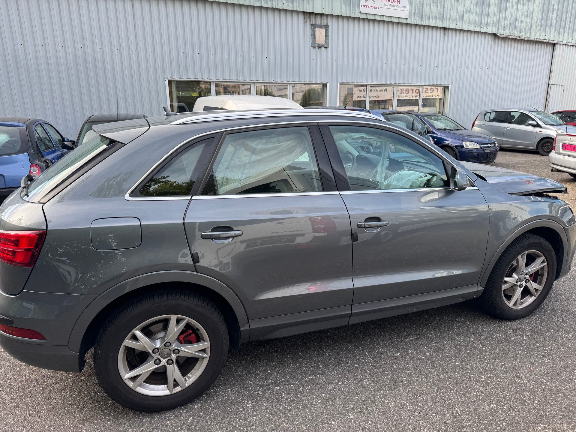 AUDI Q3 1.4 TFSI design S-tronic-image-11