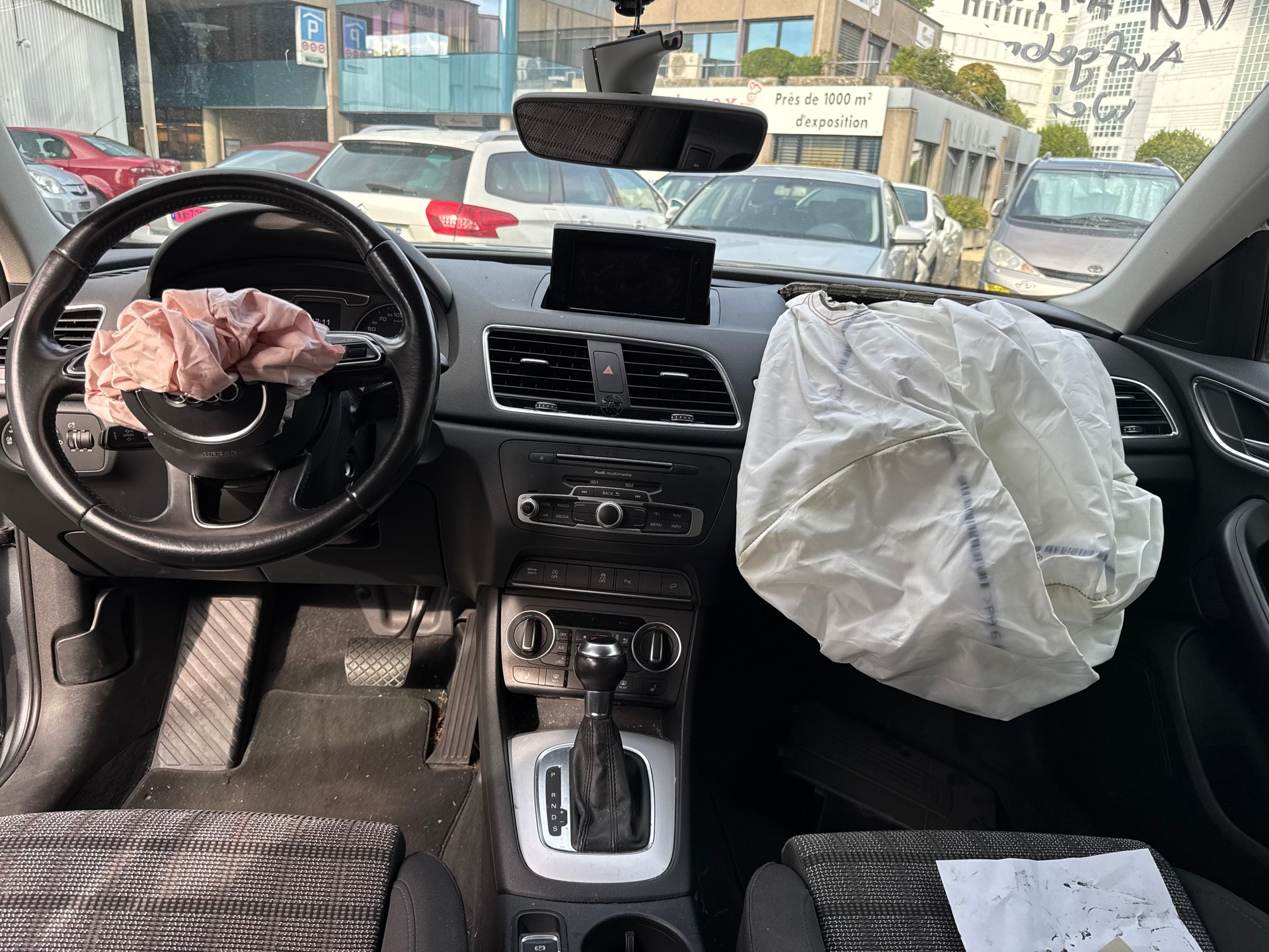 AUDI Q3 1.4 TFSI design S-tronic-image-14