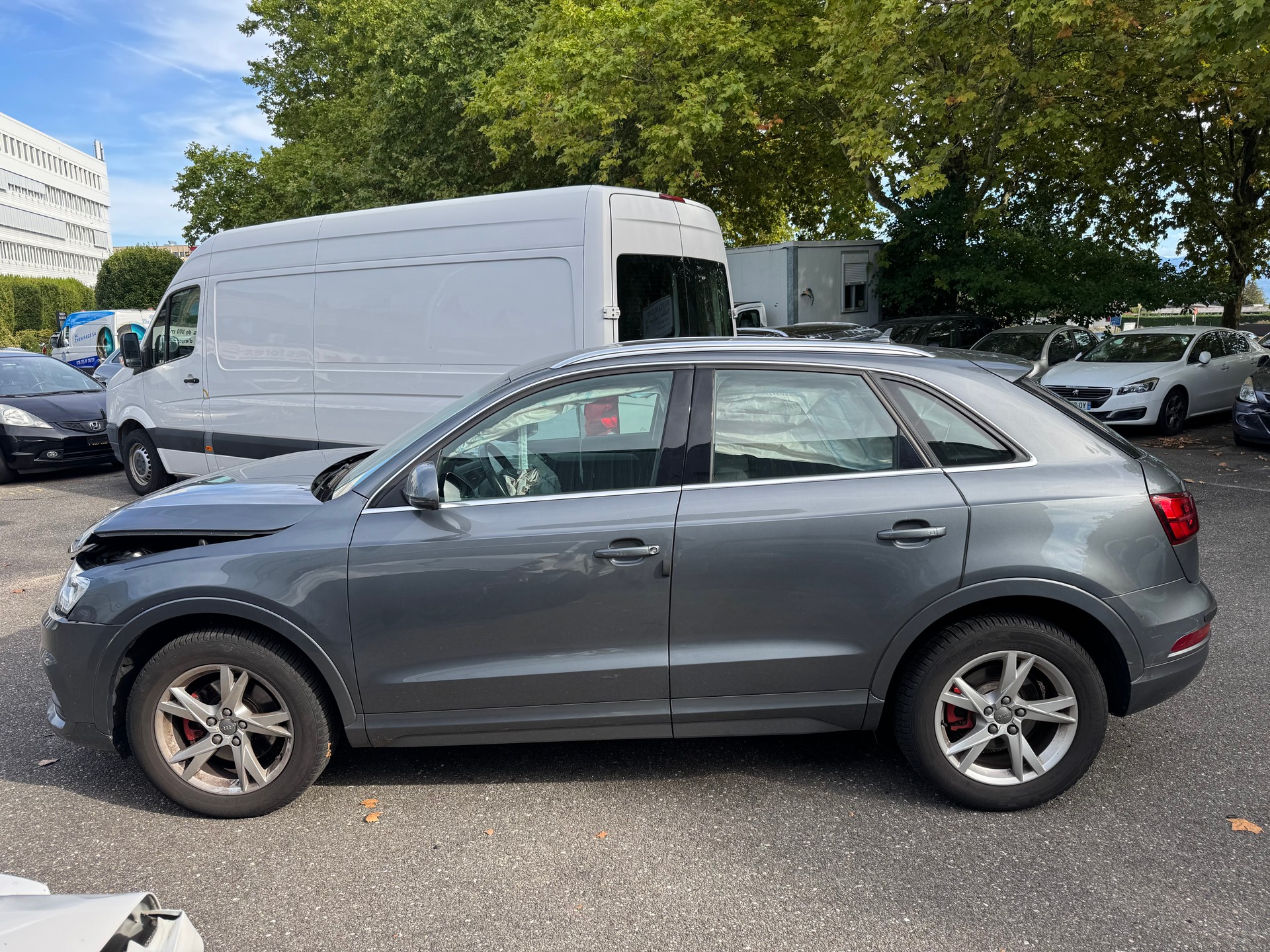 AUDI Q3 1.4 TFSI design S-tronic-image-7
