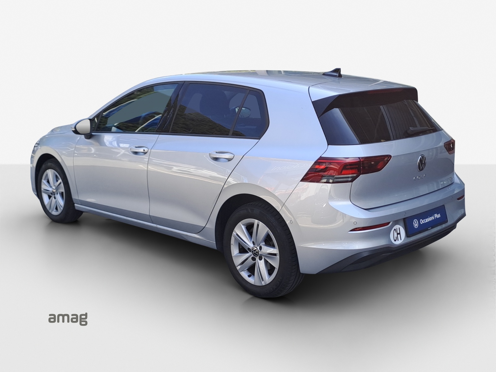 VW Golf 1.0 eTSI mHEV ACTLife DSG-image-2