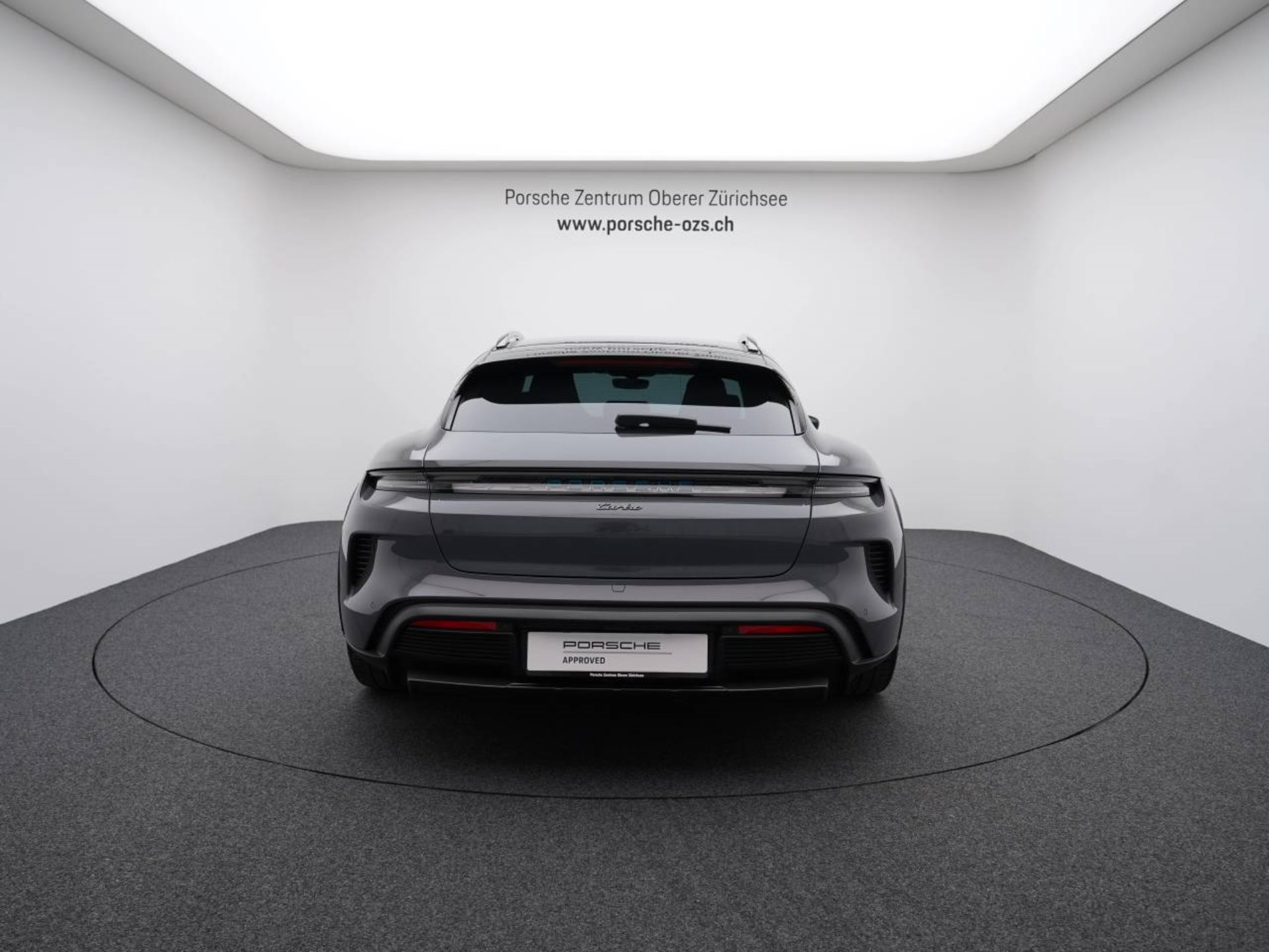 PORSCHE Taycan Turbo Cross Turismo-image-5