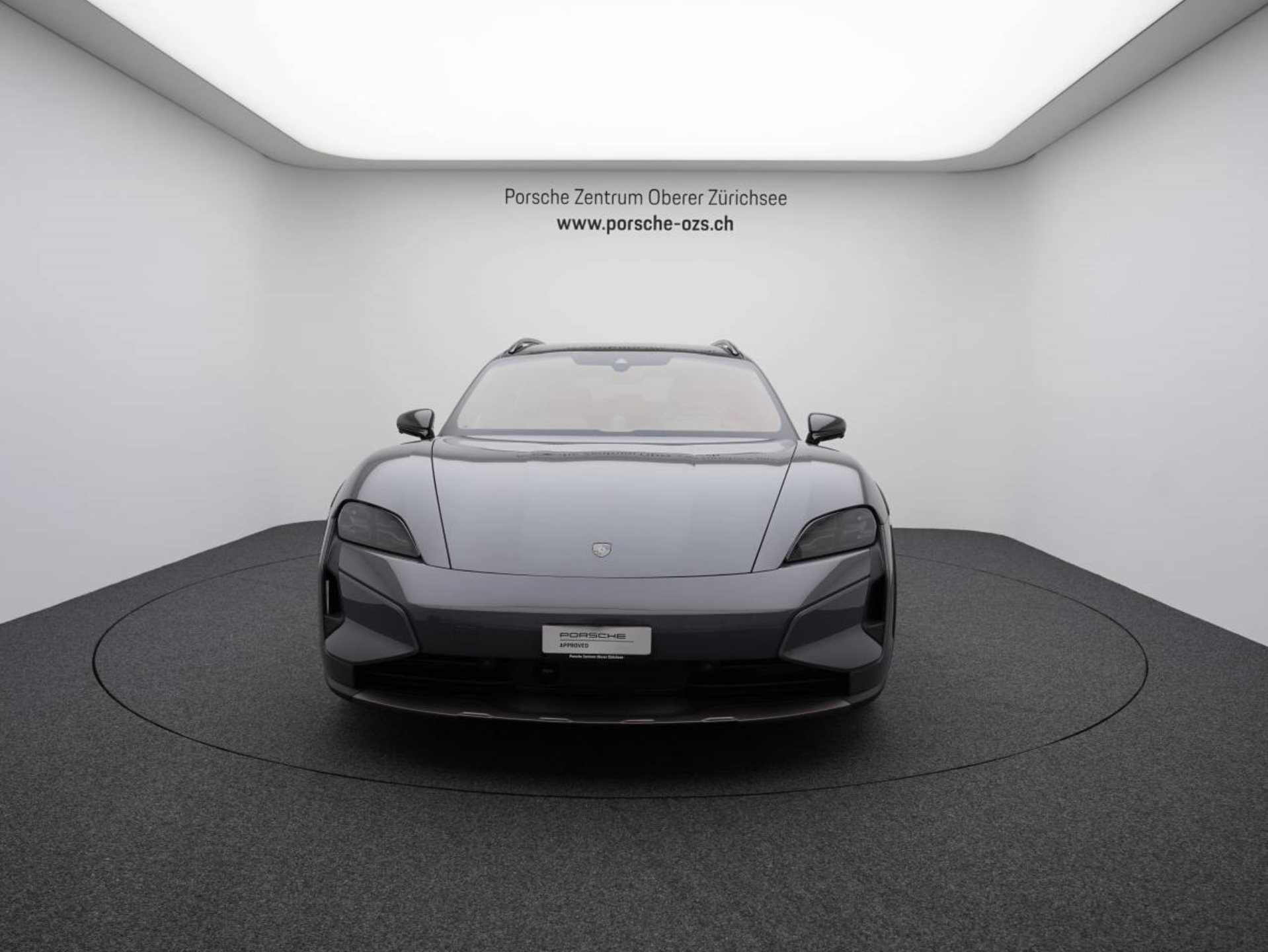 PORSCHE Taycan Turbo Cross Turismo-image-9