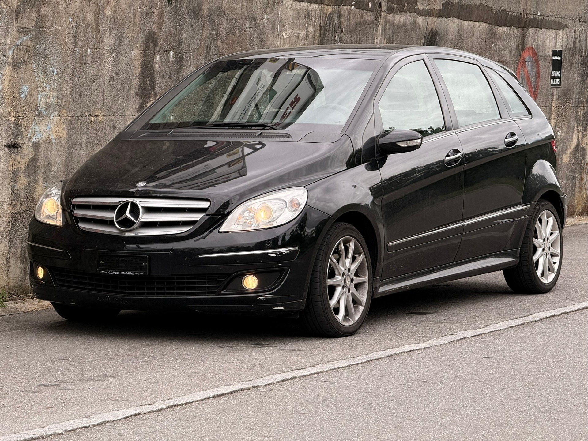 MERCEDES-BENZ B 200 CDI-image-0