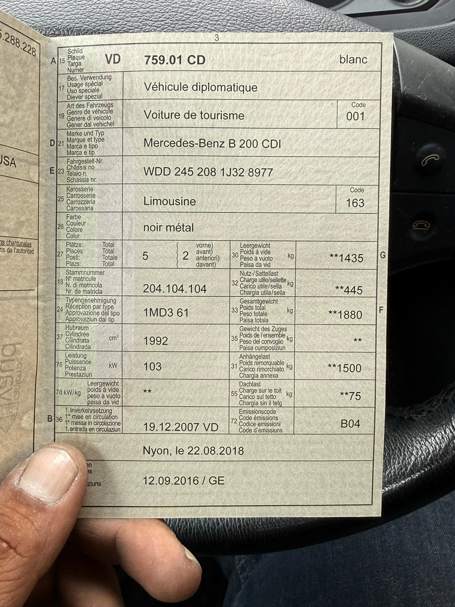 MERCEDES-BENZ B 200 CDI-image-12