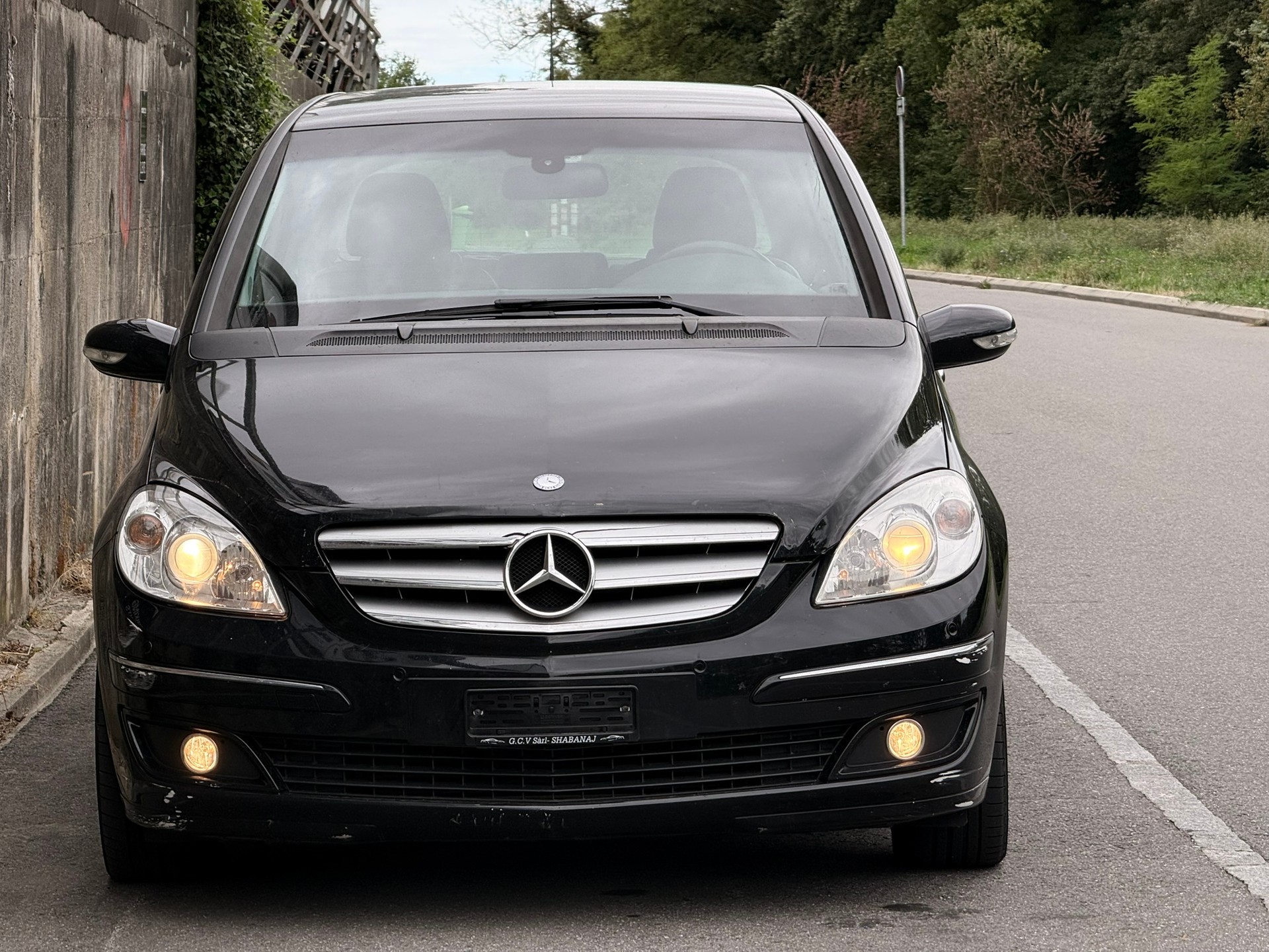 MERCEDES-BENZ B 200 CDI-image-1