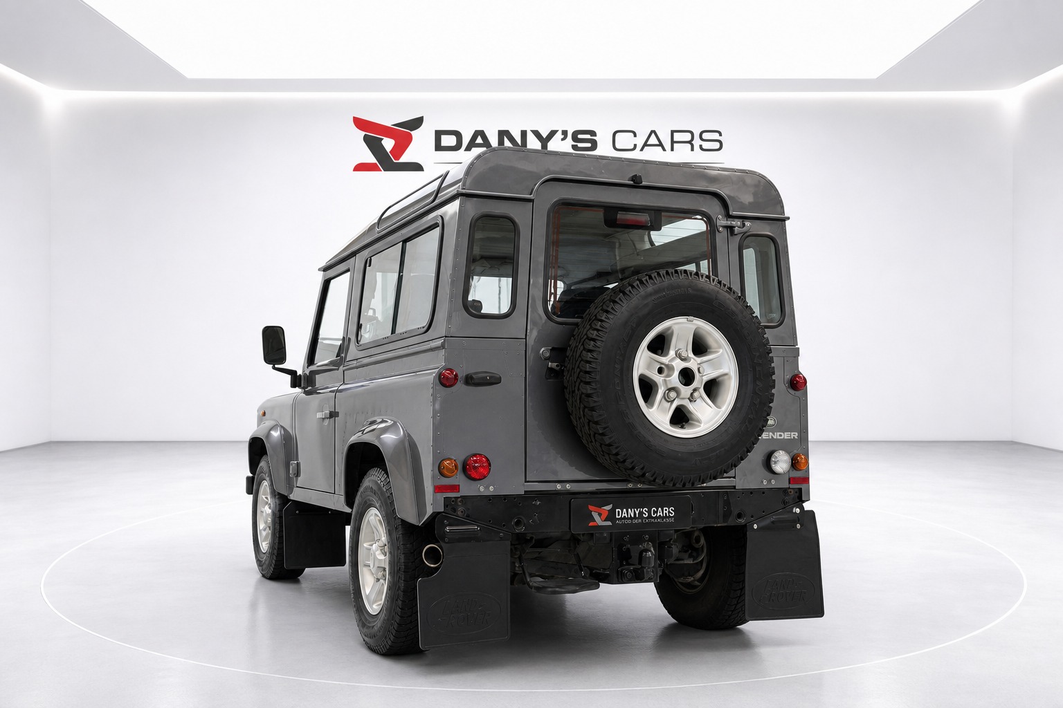 LAND ROVER Defender 90 2.2 TD4 SW-image-5