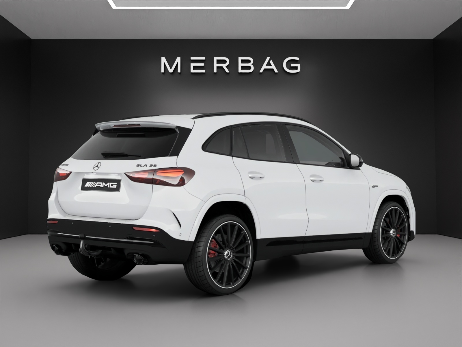 MERCEDES-BENZ GLA AMG 35 4Matic 8G-DCT-image-2