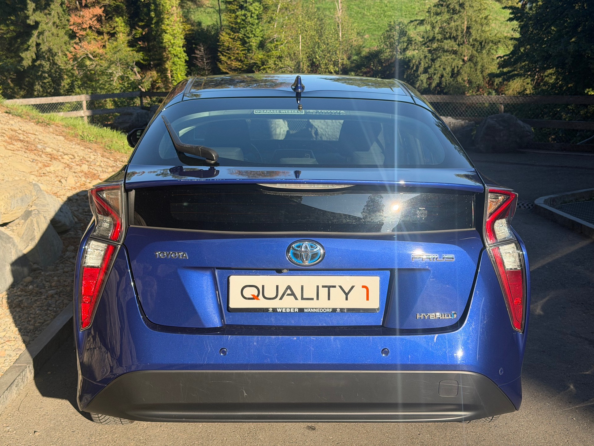 TOYOTA Prius 1.8 VVT-i HSD Sol Premium-image-4