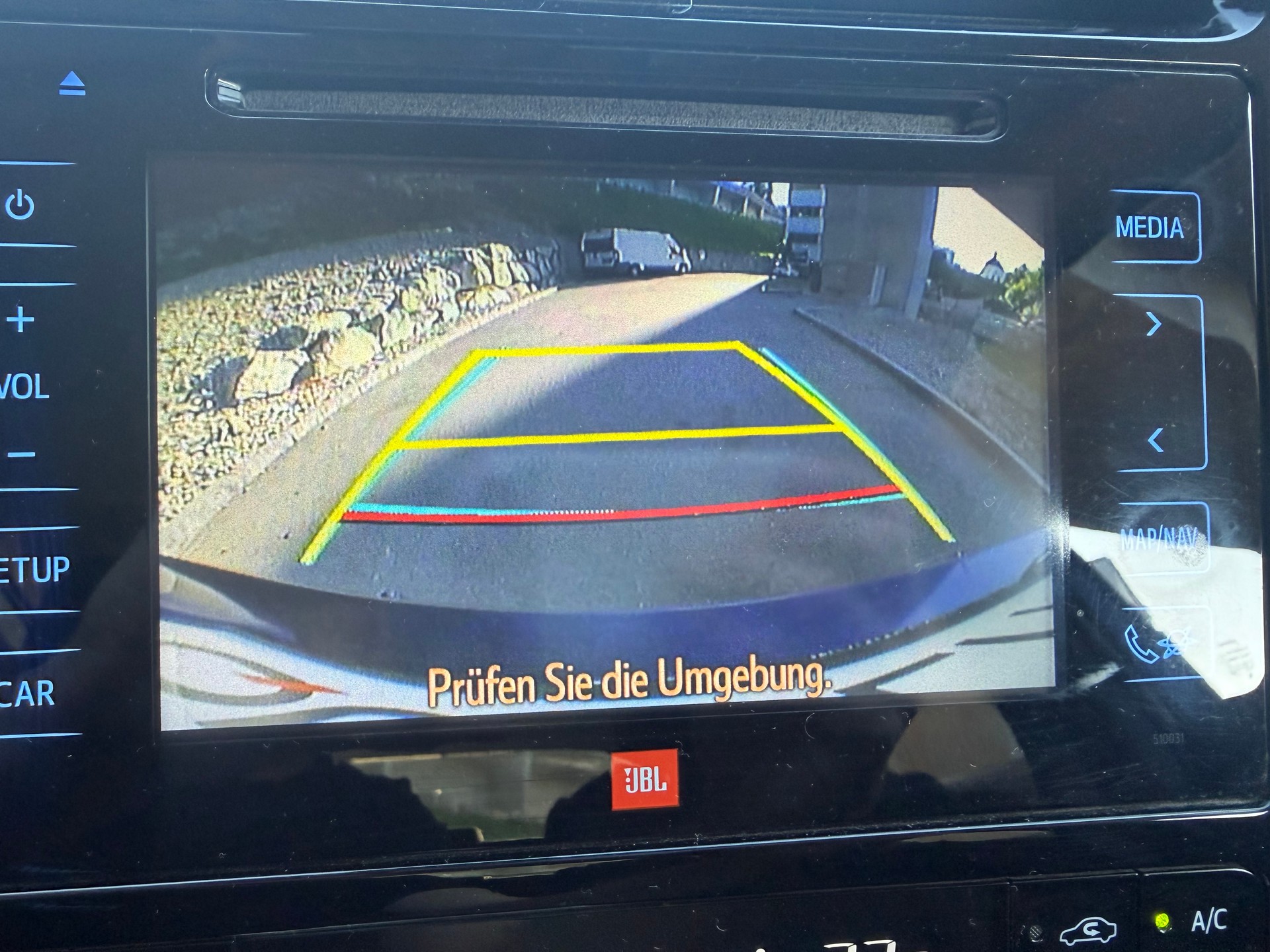 TOYOTA Prius 1.8 VVT-i HSD Sol Premium-image-13