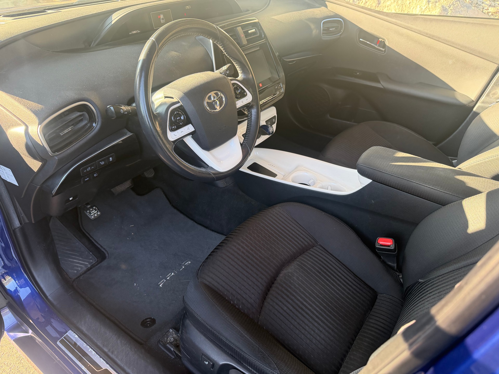 TOYOTA Prius 1.8 VVT-i HSD Sol Premium-image-6