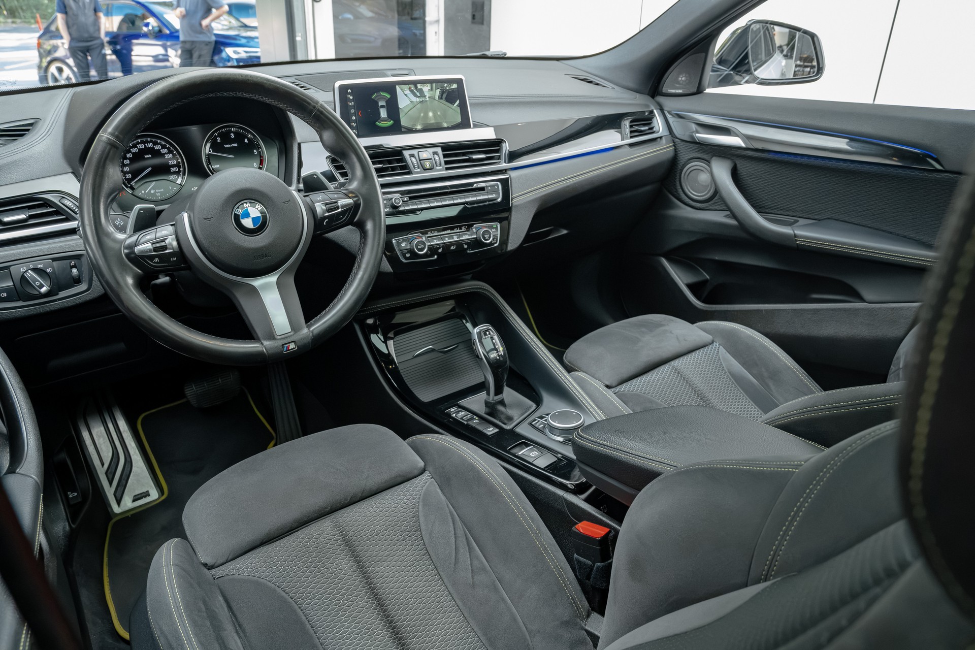 BMW X2 xDrive 20d M Sport X Steptronic-image-9