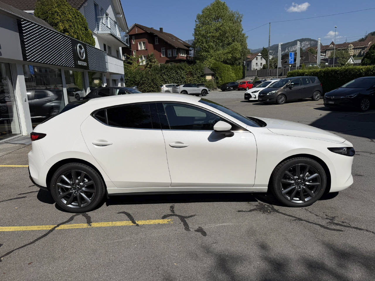 MAZDA 3 Hatchback 2.5 Exclusive-Line-image-7