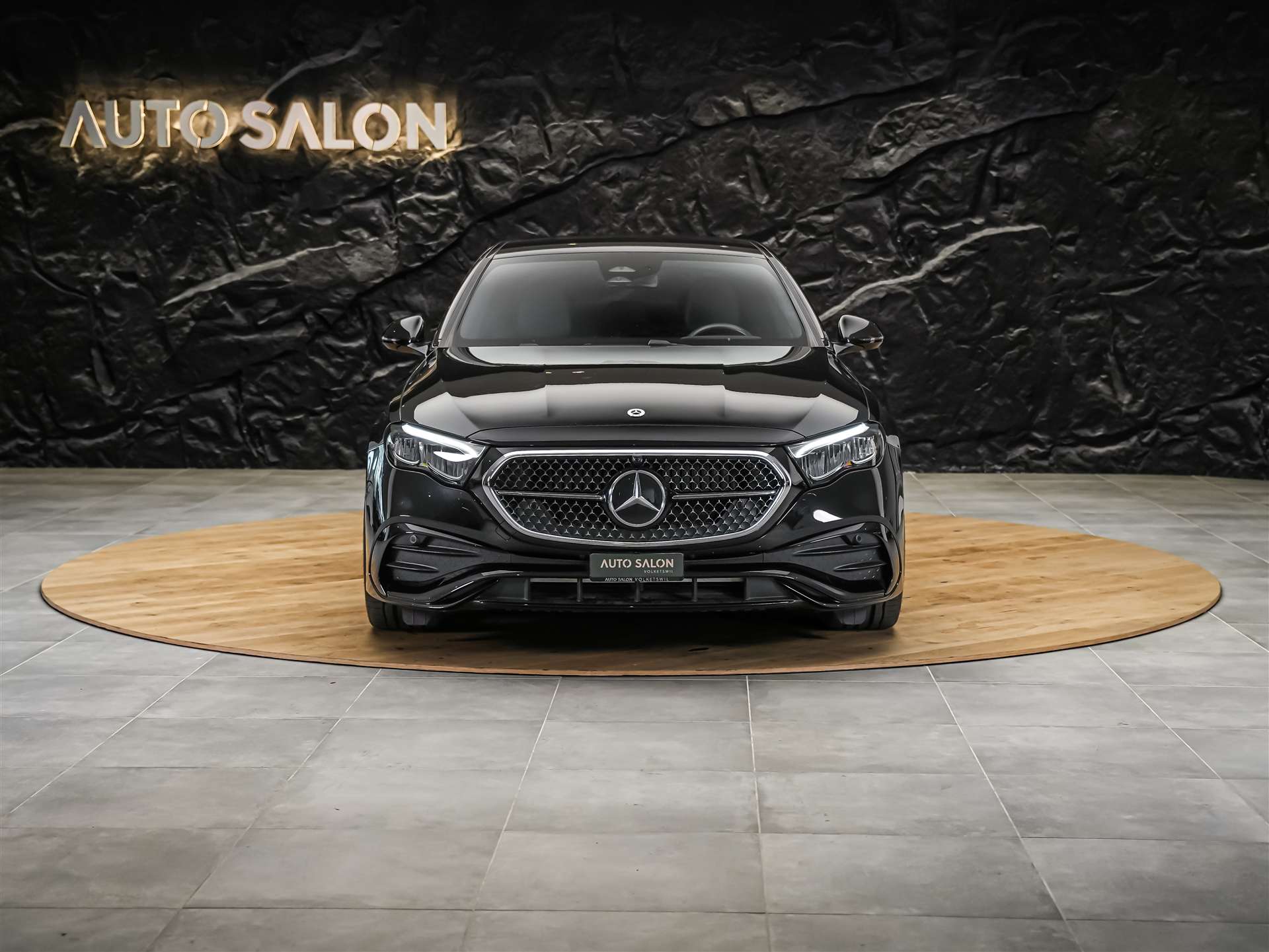 MERCEDES-BENZ E 220 d AMG Line 9G-Tronic 21" Felgen*Werksgarantie*Lenkradheizung*-image-6