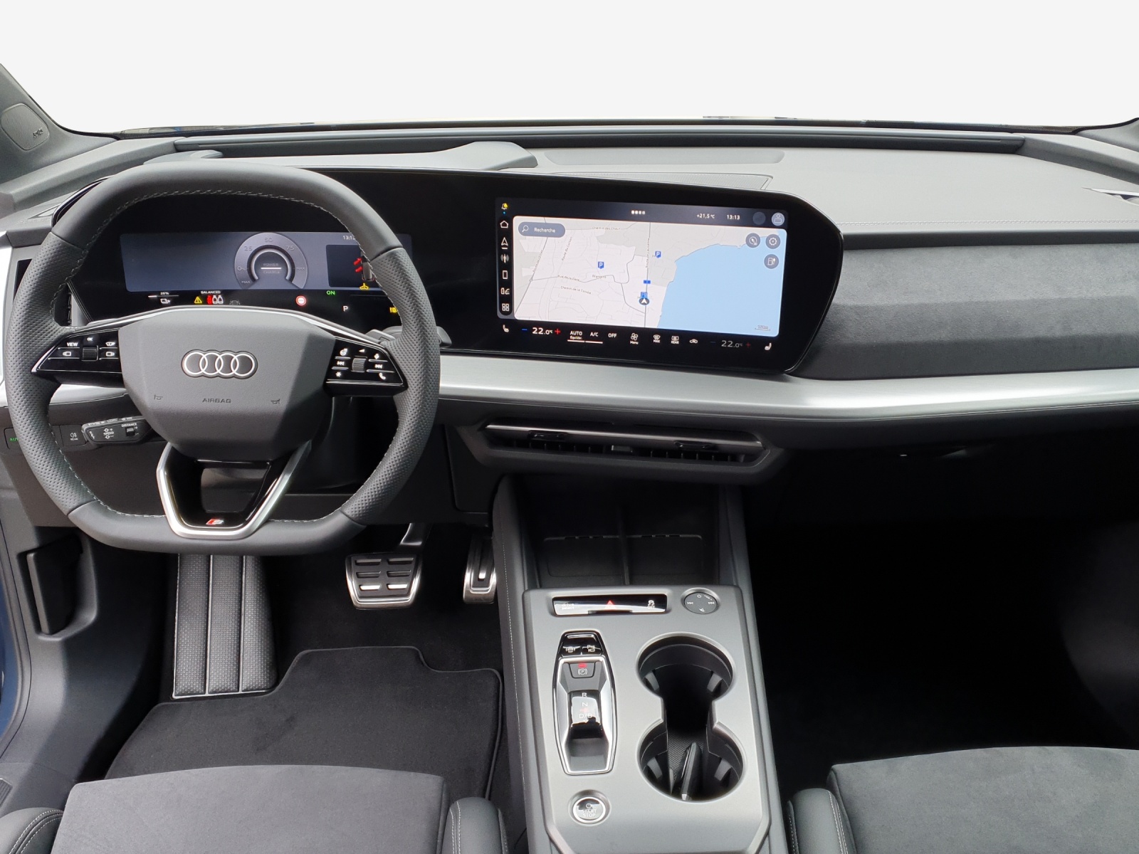 AUDI Q4 e-tron SUV quattro performance Swiss Ski-image-8