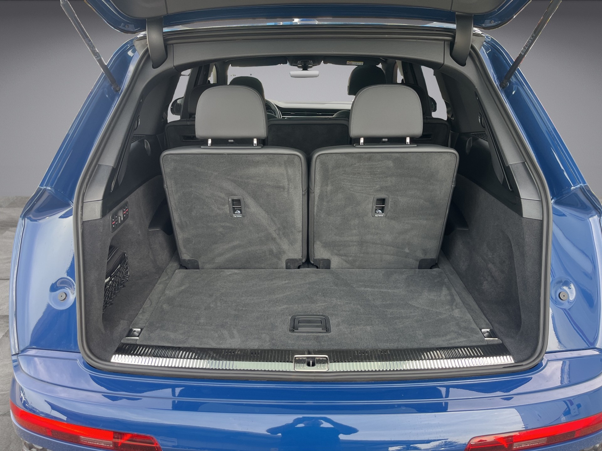 AUDI Q7 SUV TFSI quattro 250 kW S line tiptronic*7-Plätzer, Standheizung, Allradlenkung, Head-up, B&O Sound, (5-Jahre Garantie)-image-11