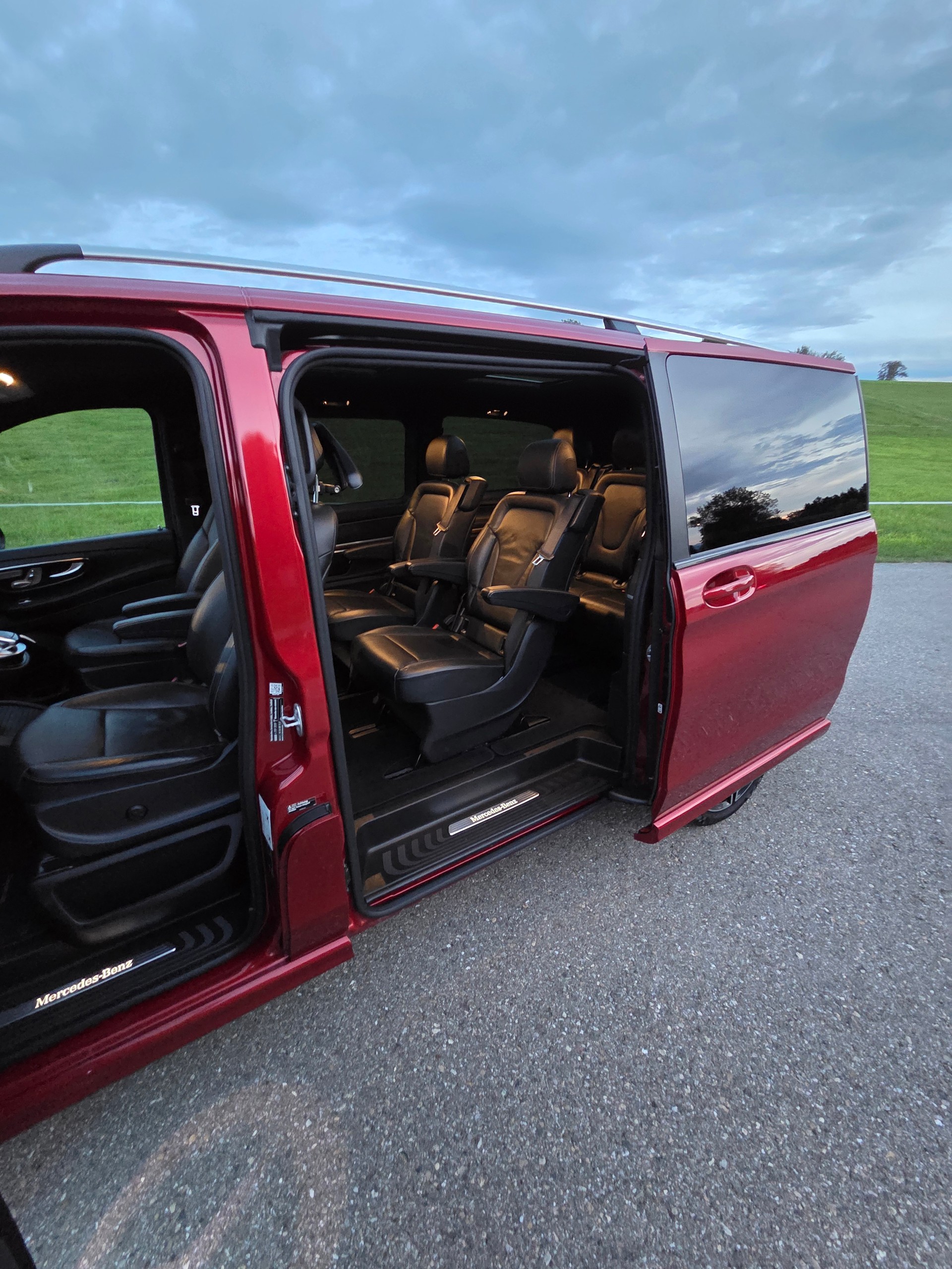 MERCEDES-BENZ V250 Avantgarde 4 matic Lang exklusive elegantne-image-3