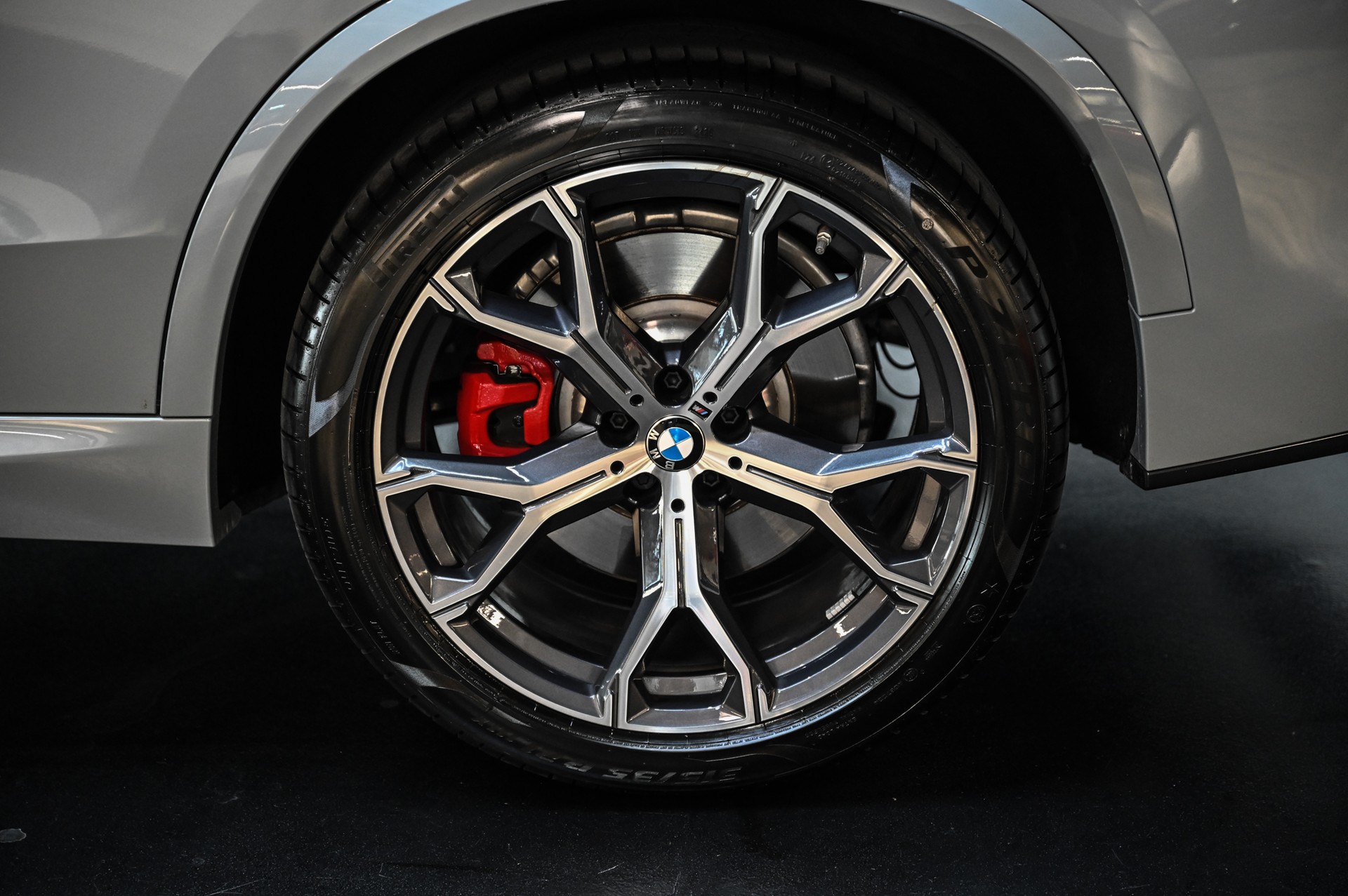 BMW X5 M60i xDrive M Sport Pro-image-18