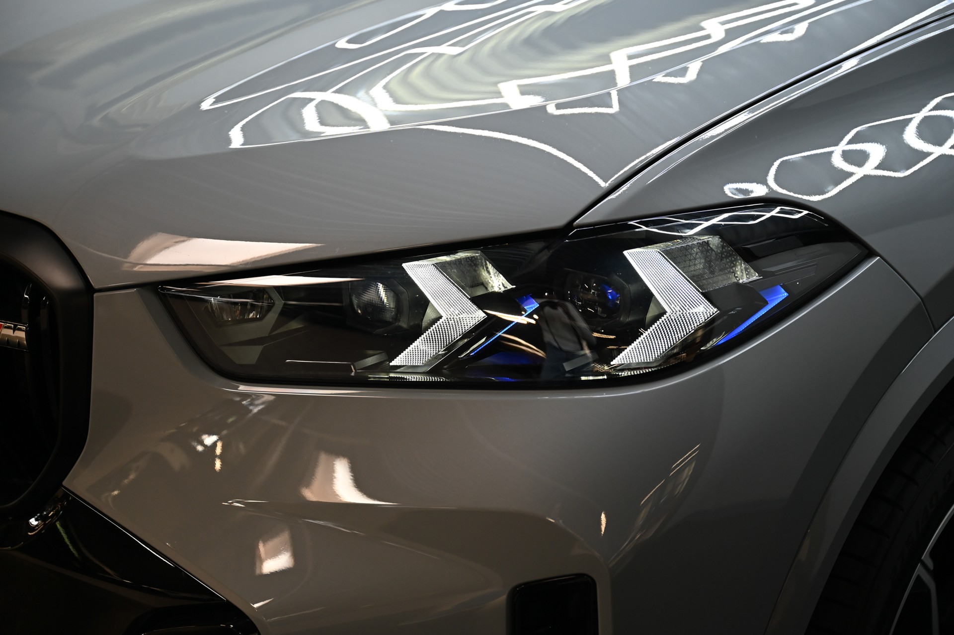 BMW X5 M60i xDrive M Sport Pro-image-16