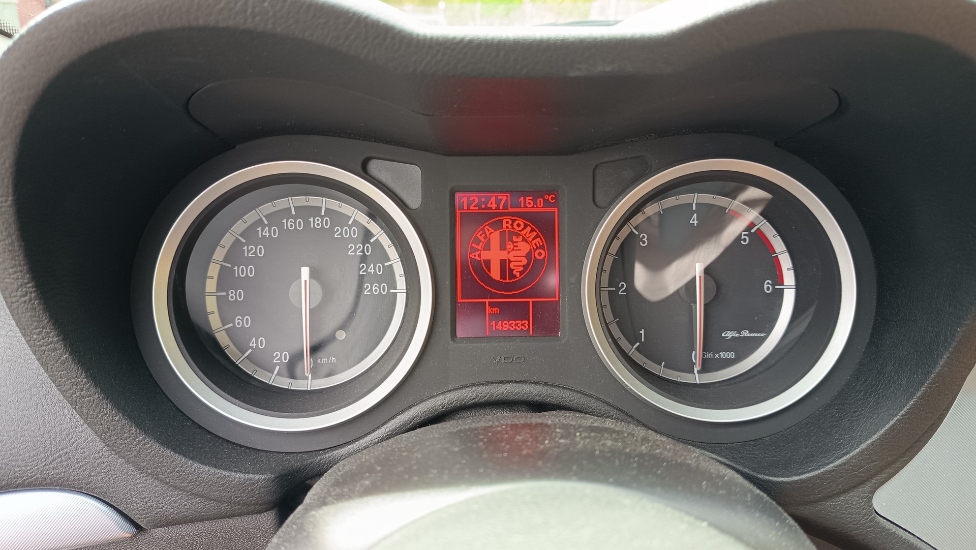ALFA ROMEO 2.4 JTDM 20V Distinctive QTR-image-4