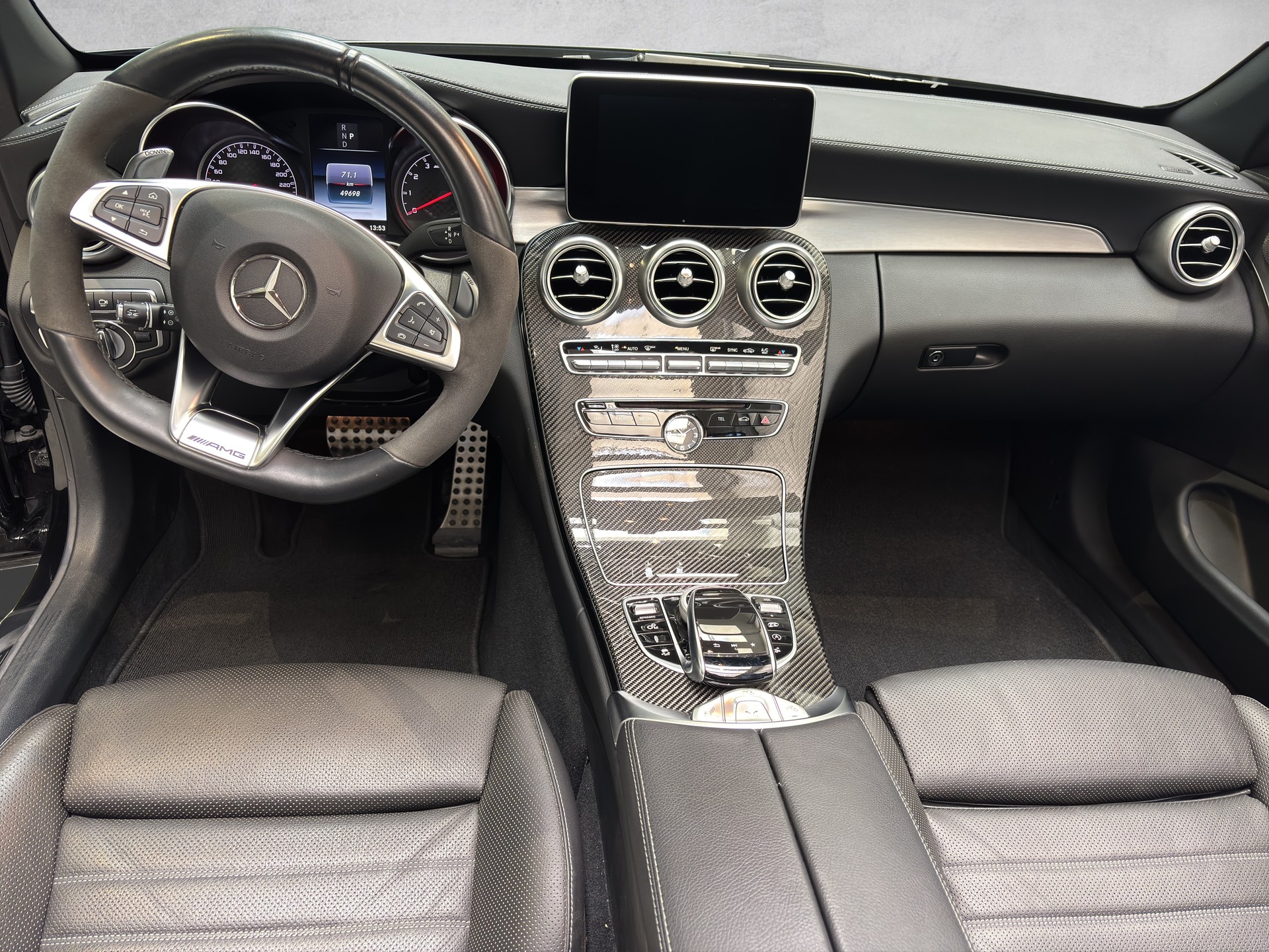MERCEDES-BENZ C 43 AMG 4matic-image-13