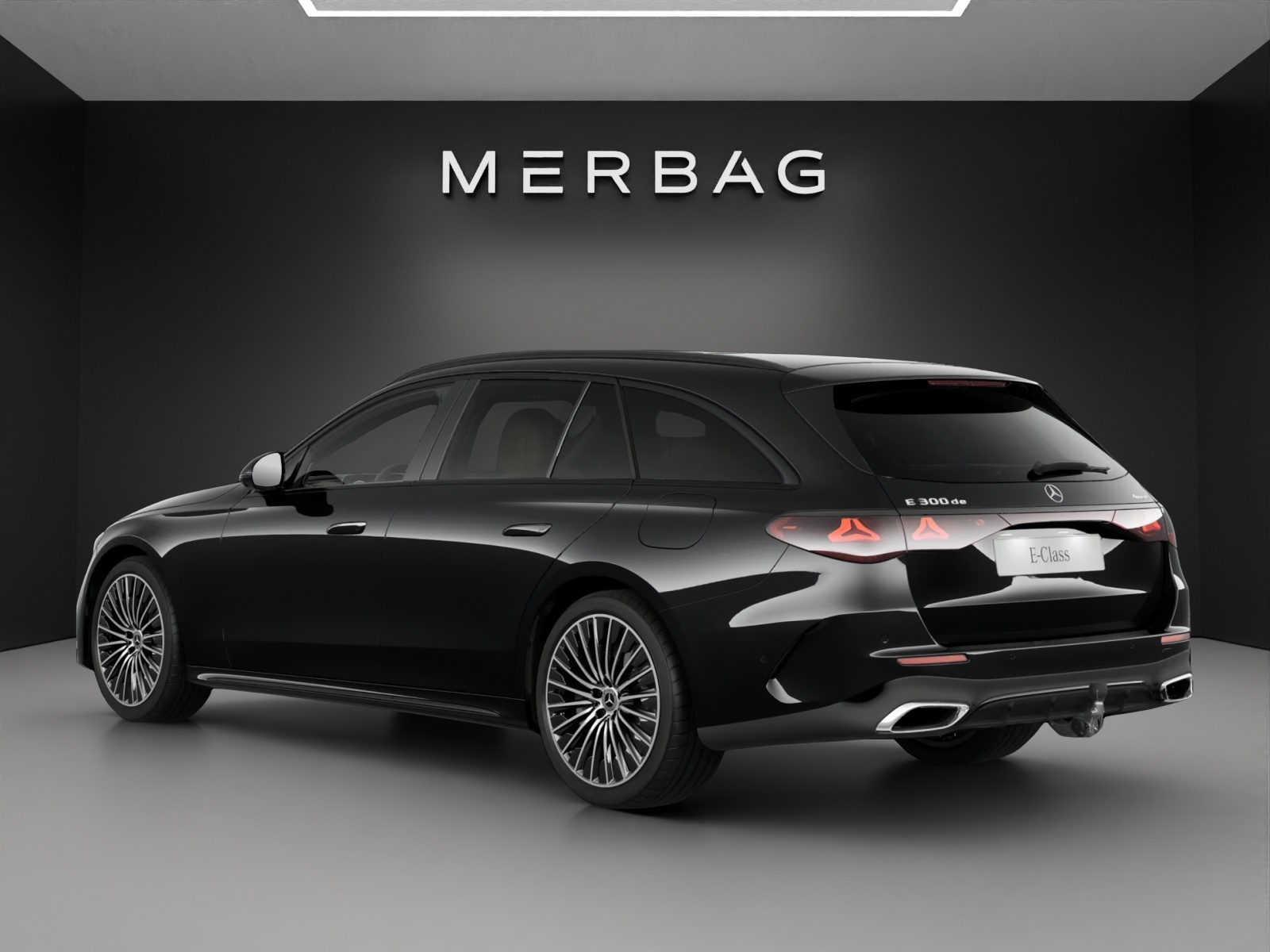 MERCEDES-BENZ E 300 de T 4Matic EQ Hybrid 9G-Tronic-image-4