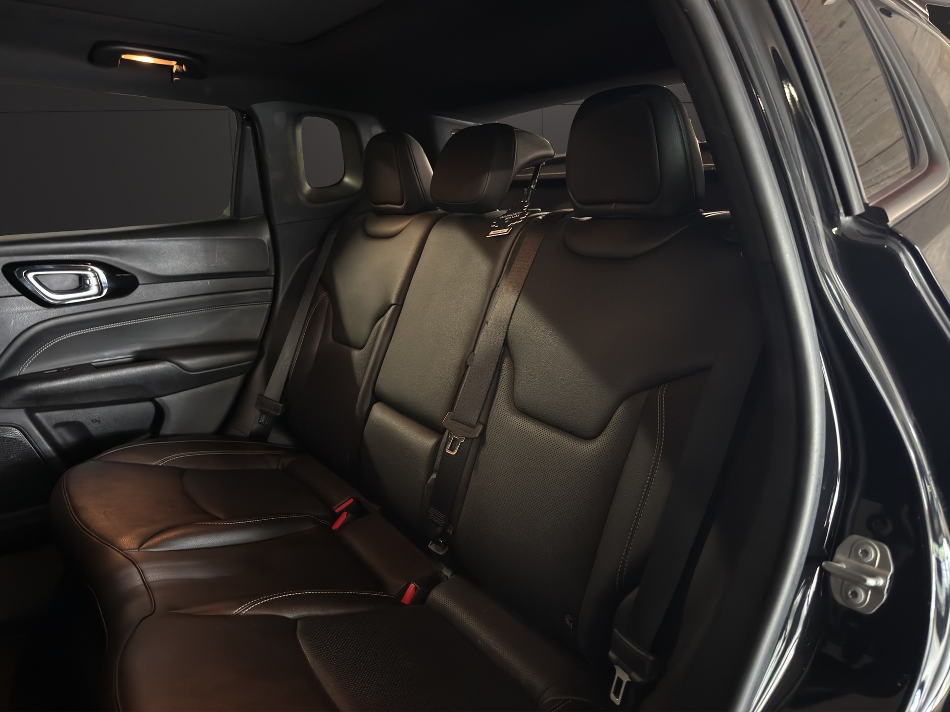 JEEP Compass 1.3 T PHEV 80th Anniversary AWD-image-11