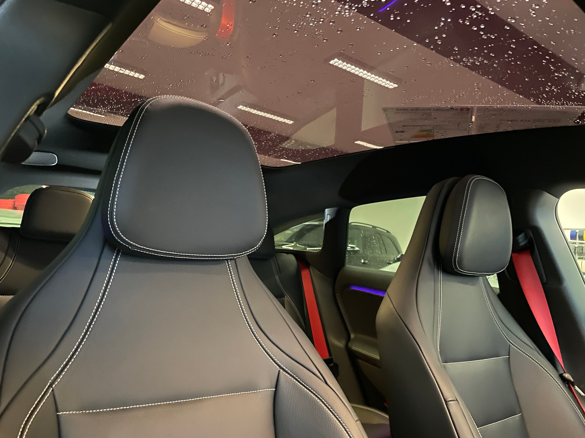 MERCEDES-BENZ CLA Shooting Brake 350 4Matic 85 kWh EQ AMG Line Plus-image-24