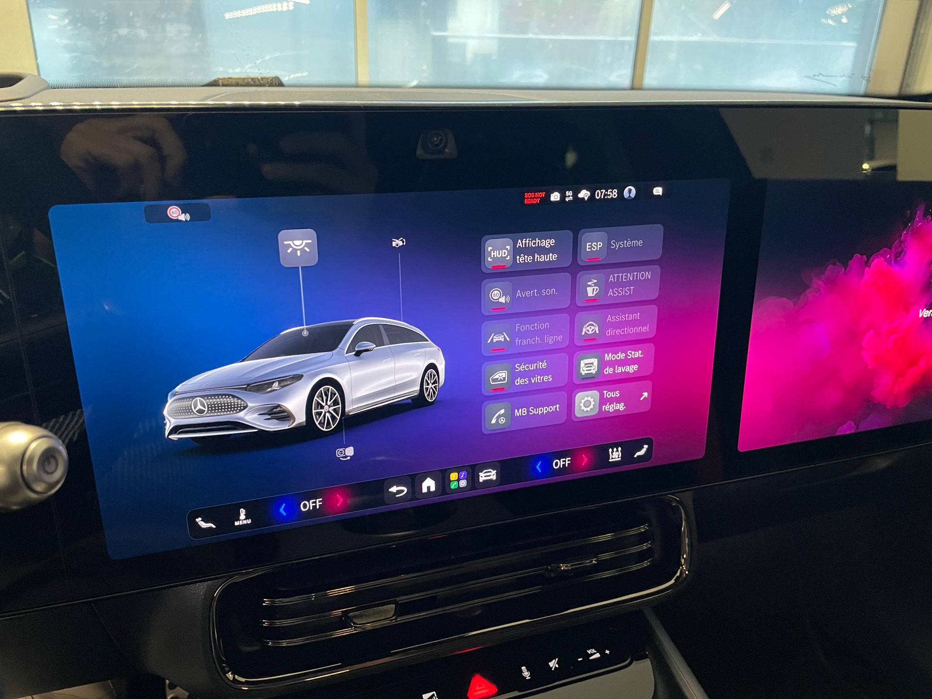 MERCEDES-BENZ CLA Shooting Brake 350 4Matic 85 kWh EQ AMG Line Plus-image-18