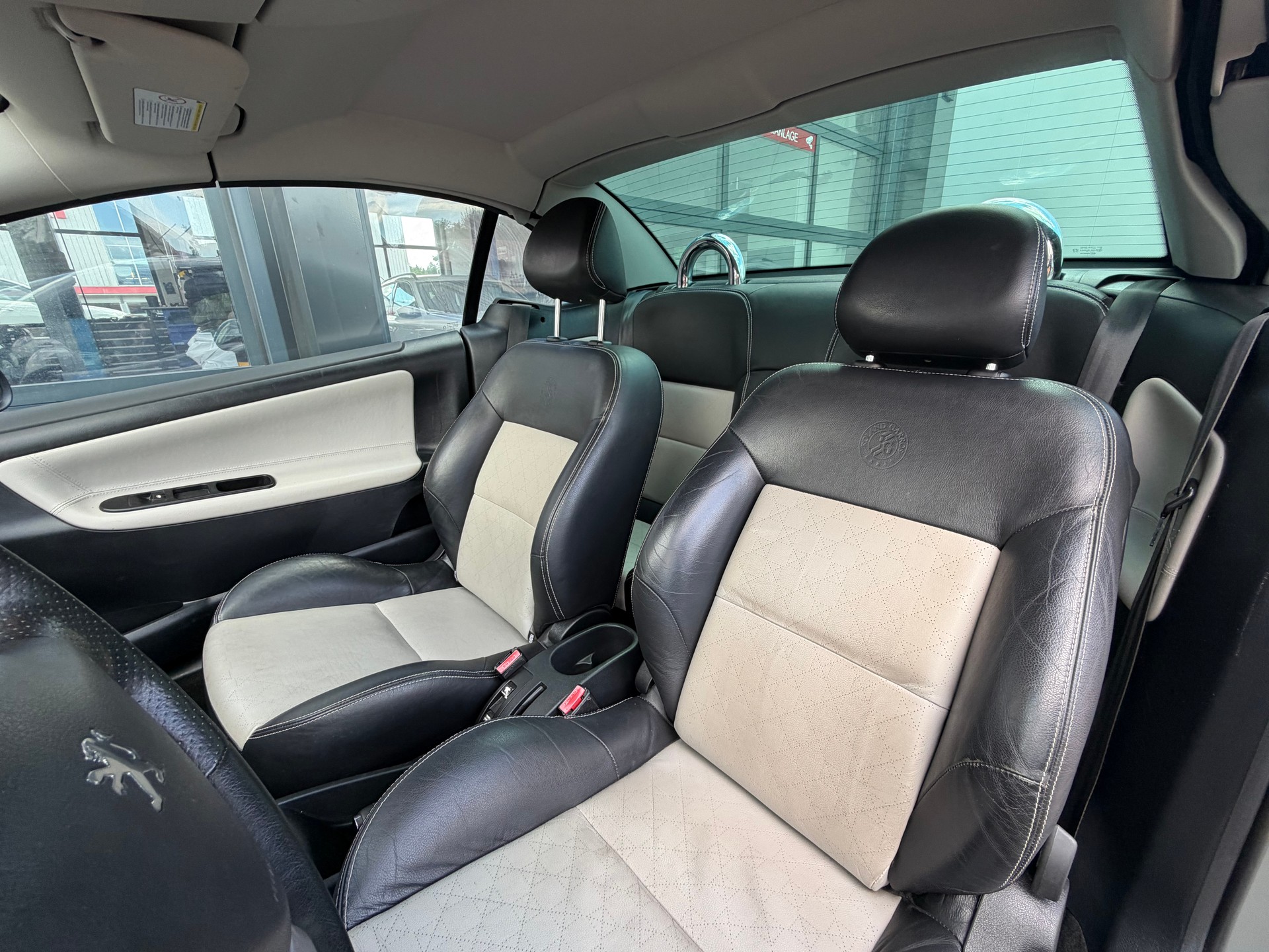 PEUGEOT 207 CC 1.6 16V Roland Garros Automatic-image-8