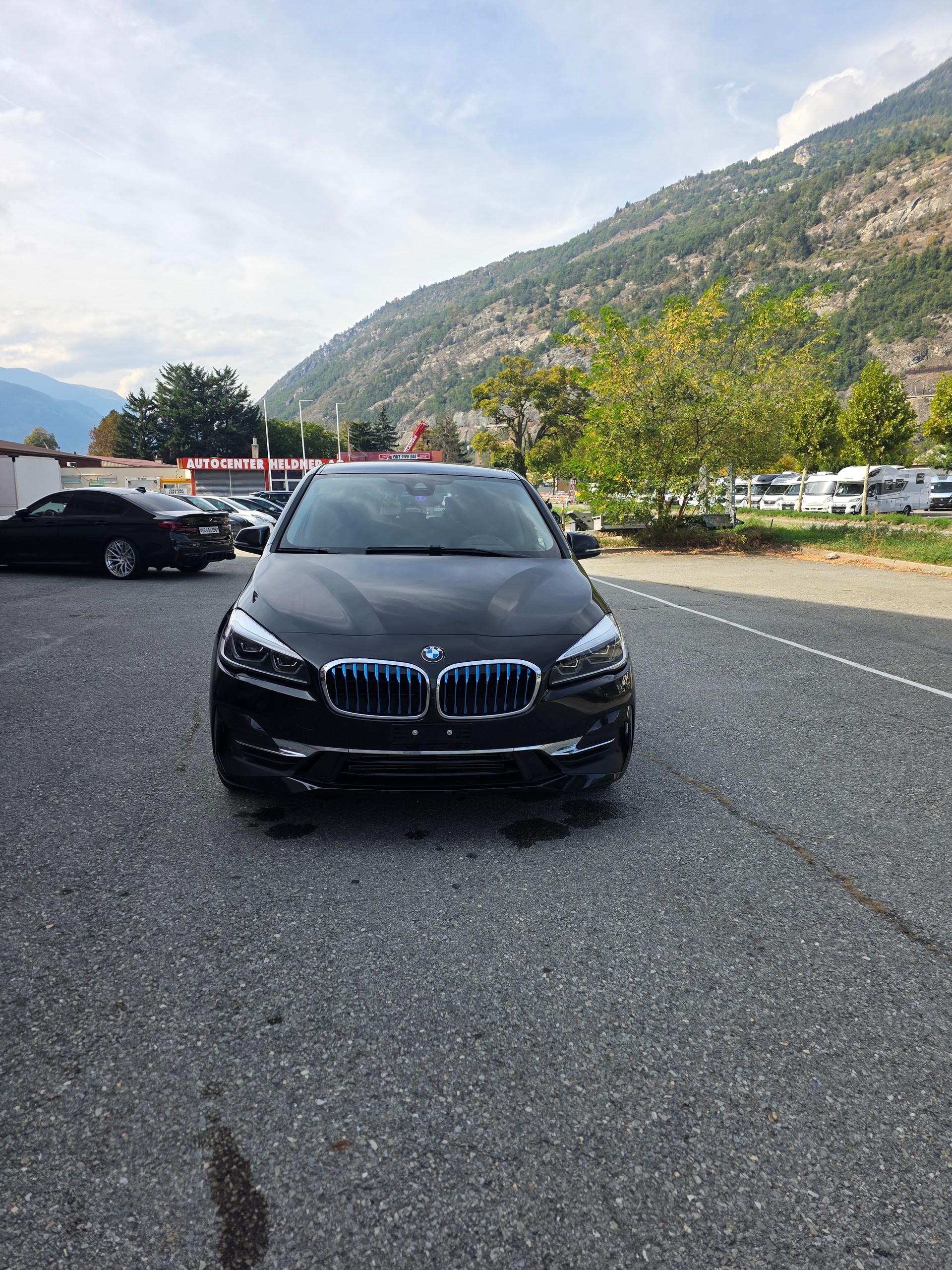 BMW 225xe iPerformance Active Tourer Family Edition Steptronic-image-1