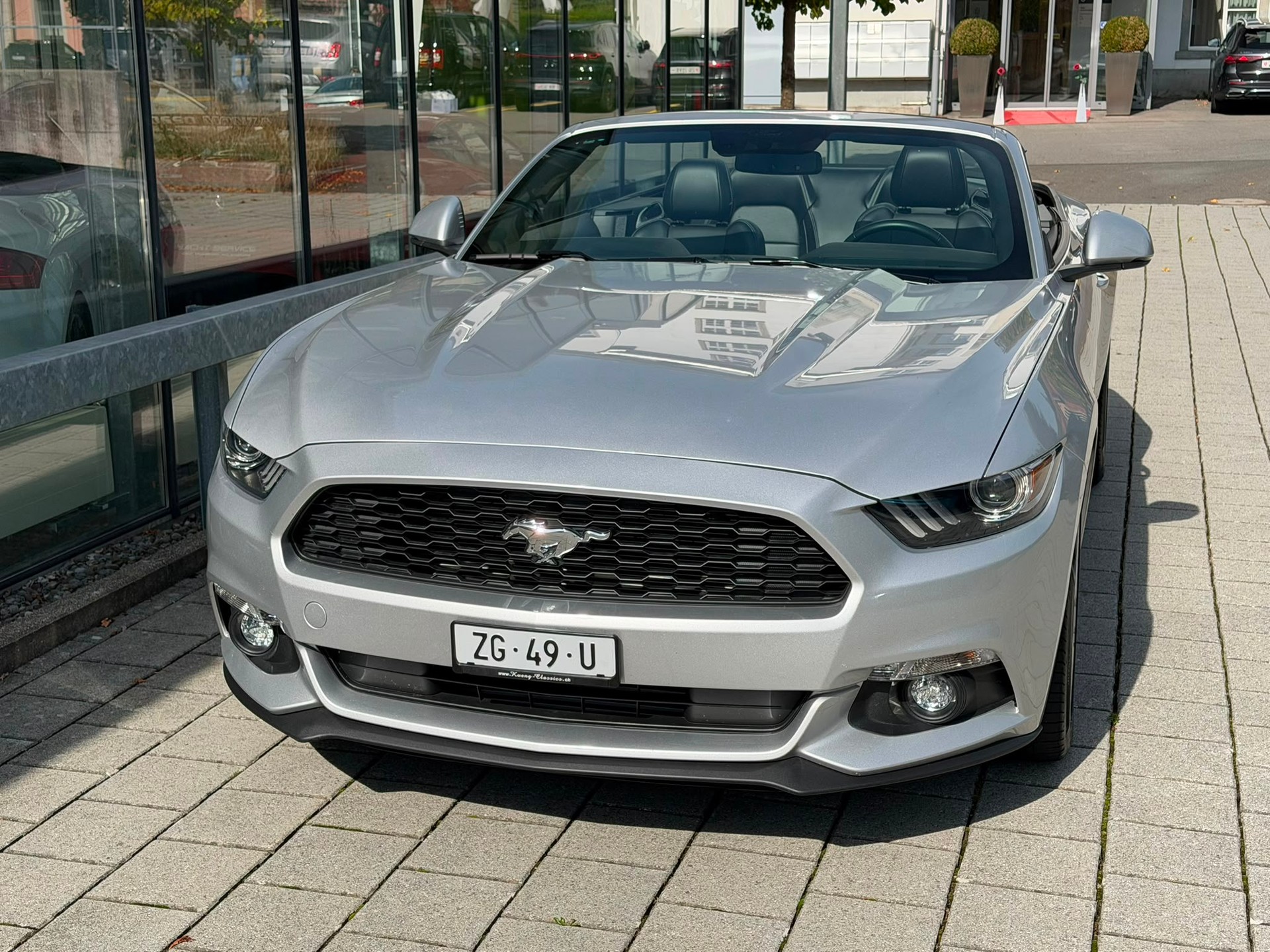 FORD Mustang Convertible 2.3 Automat-image-13