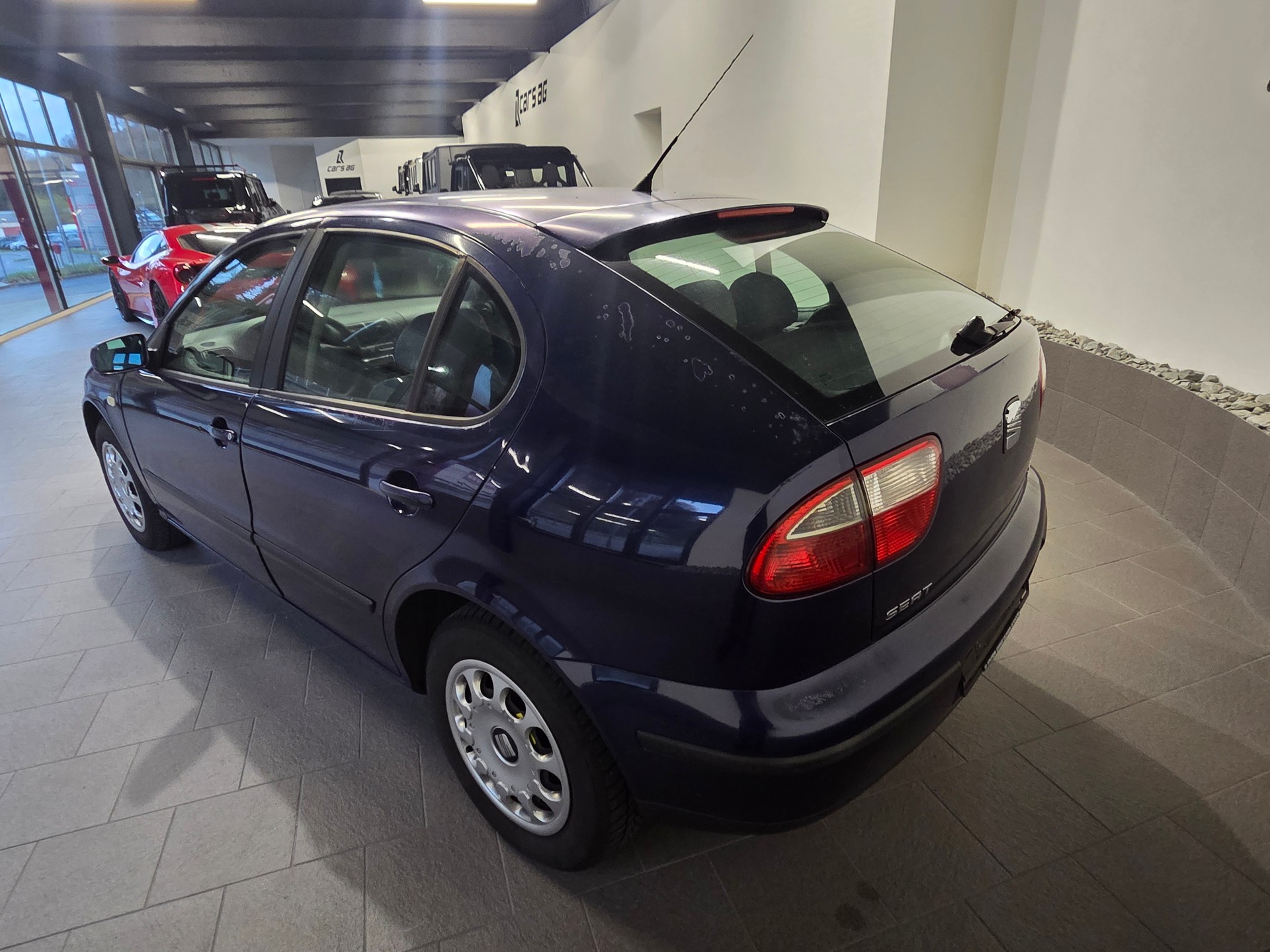 SEAT LEON-image-4