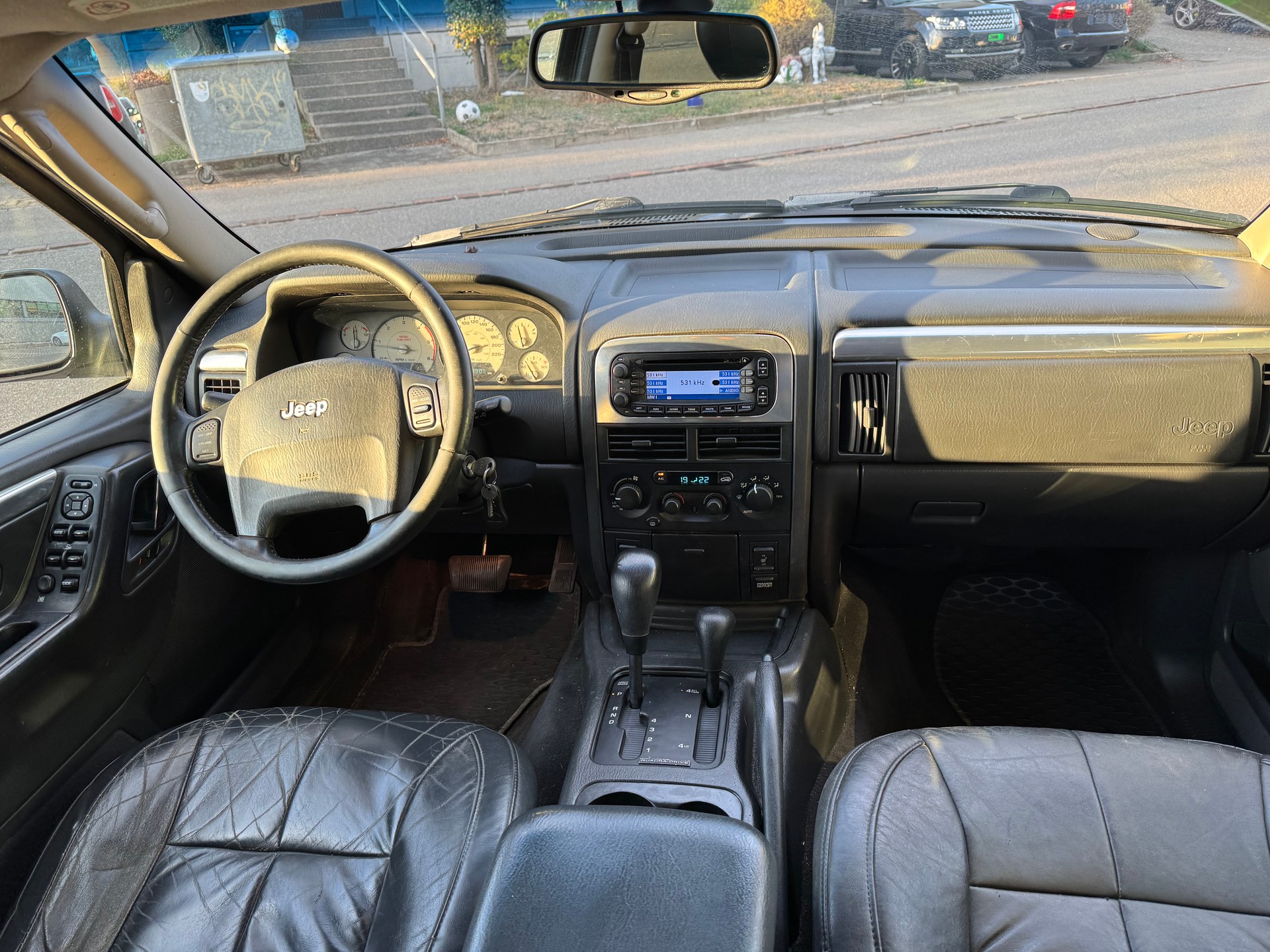 JEEP Grand Cherokee 2.7 CRD Limited Automatic-image-8