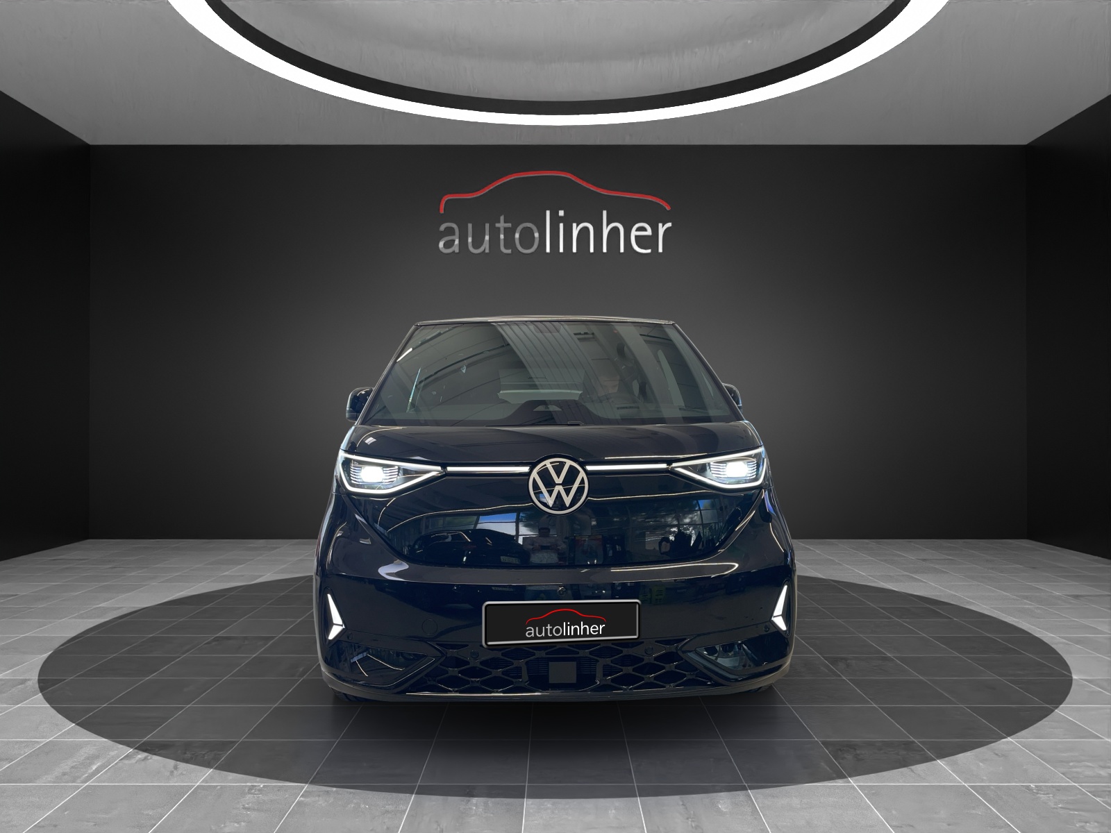 VW ID.Buzz LWB GTX 4 Motion-image-6