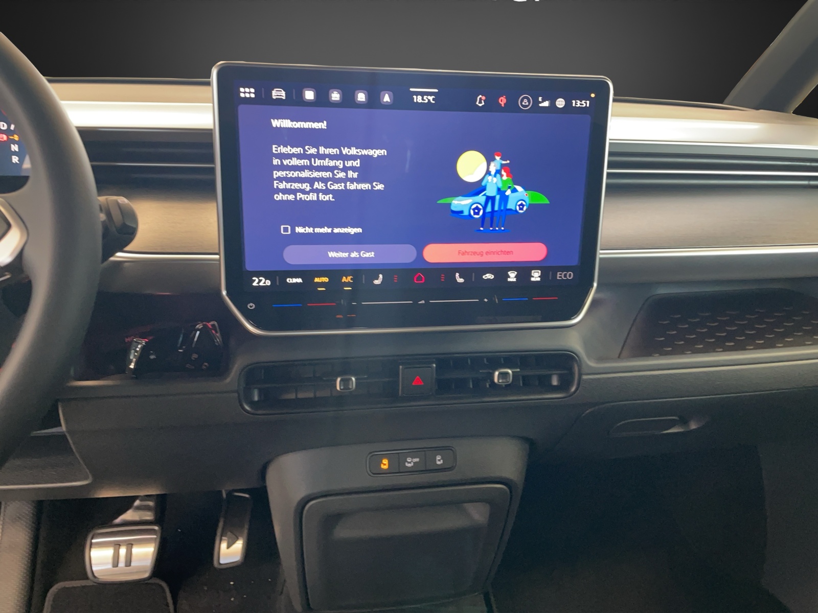VW ID.Buzz LWB GTX 4 Motion-image-11