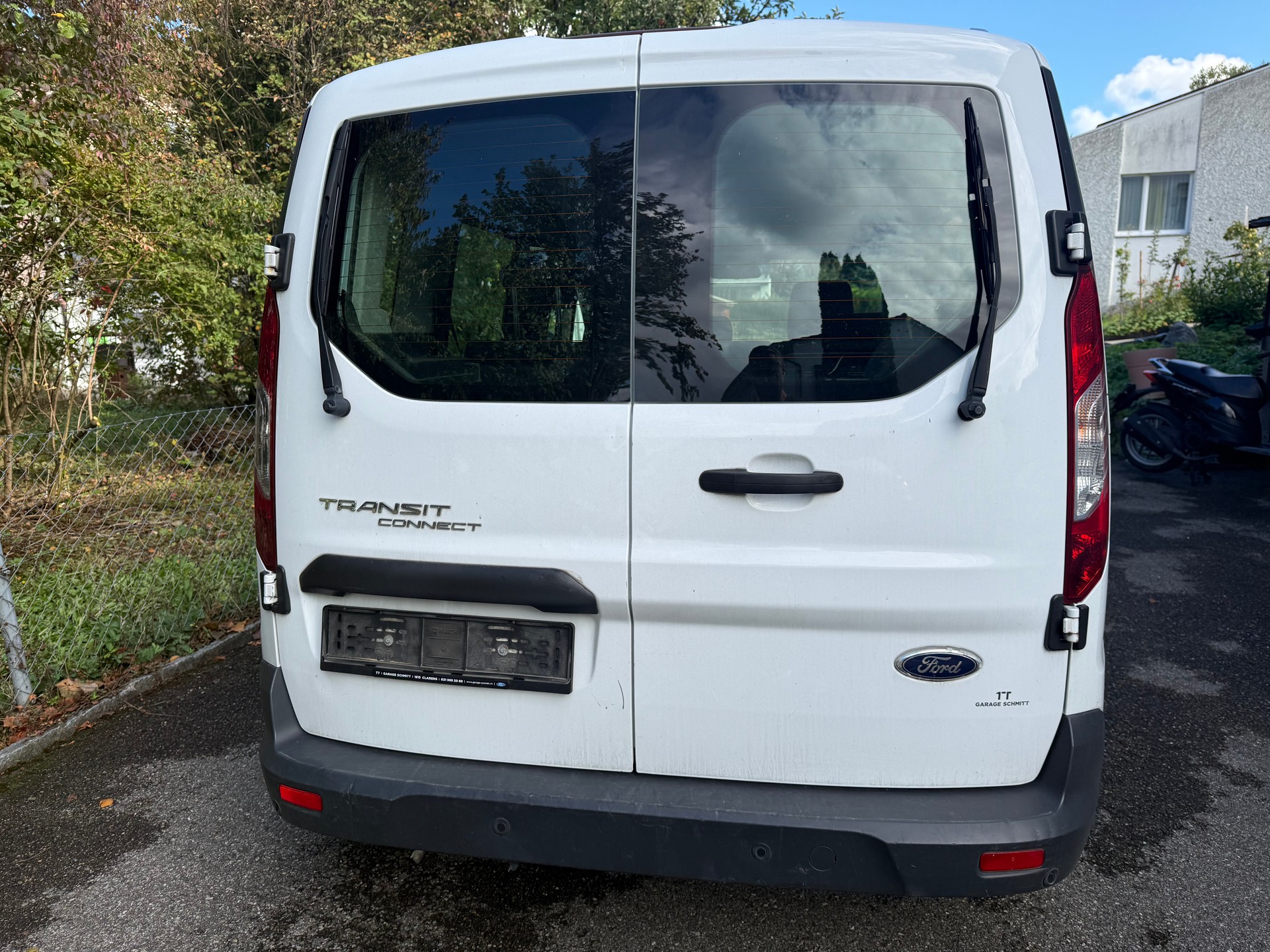 FORD Transit Connect Combi T220 1.5 TDCi Ambiente-image-5