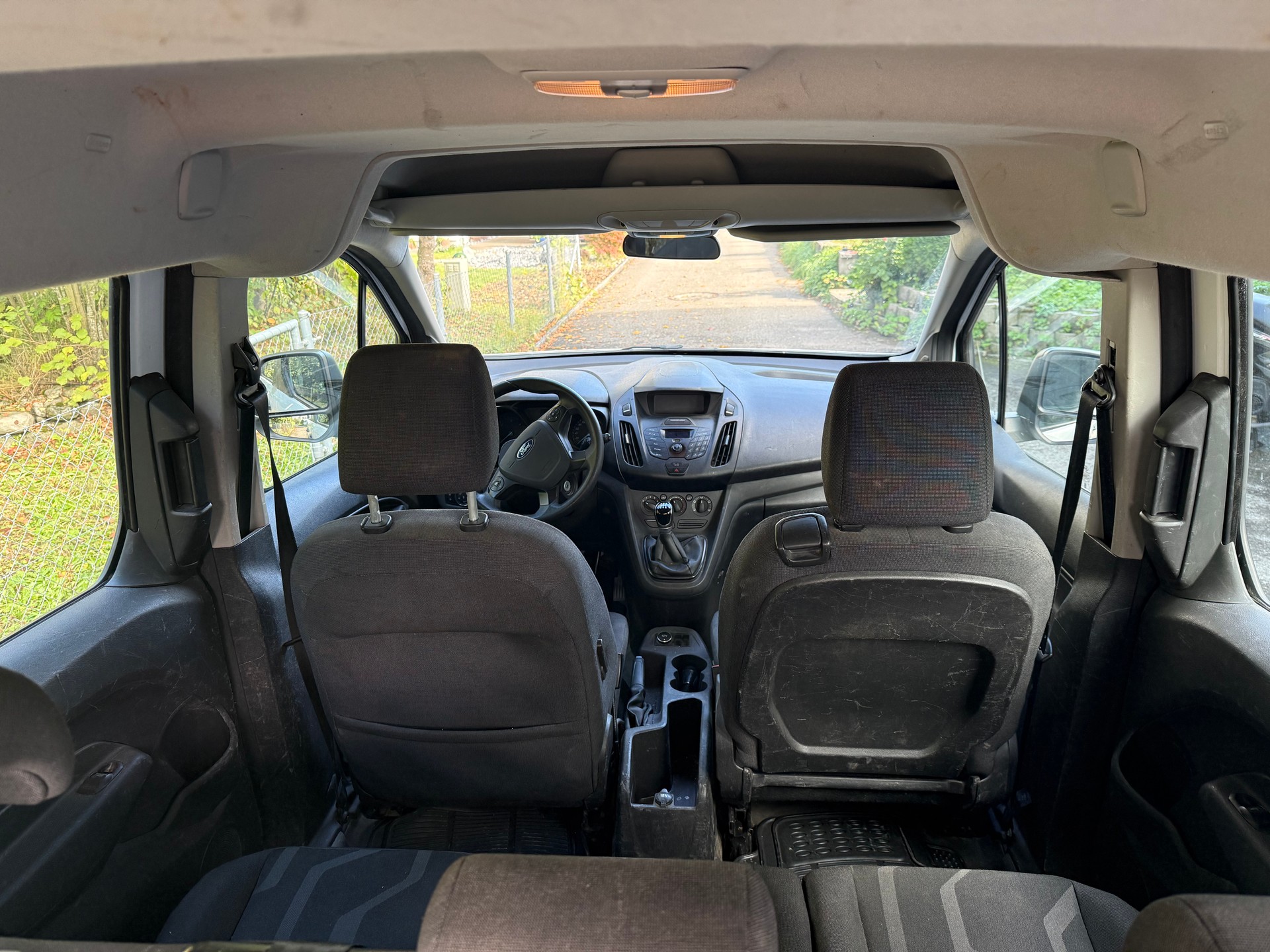 FORD Transit Connect Combi T220 1.5 TDCi Ambiente-image-8