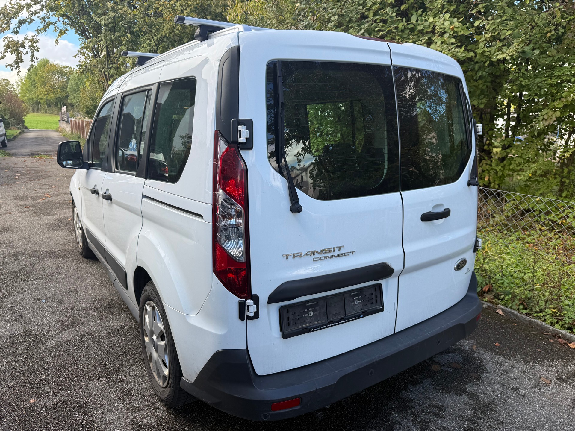 FORD Transit Connect Combi T220 1.5 TDCi Ambiente-image-15