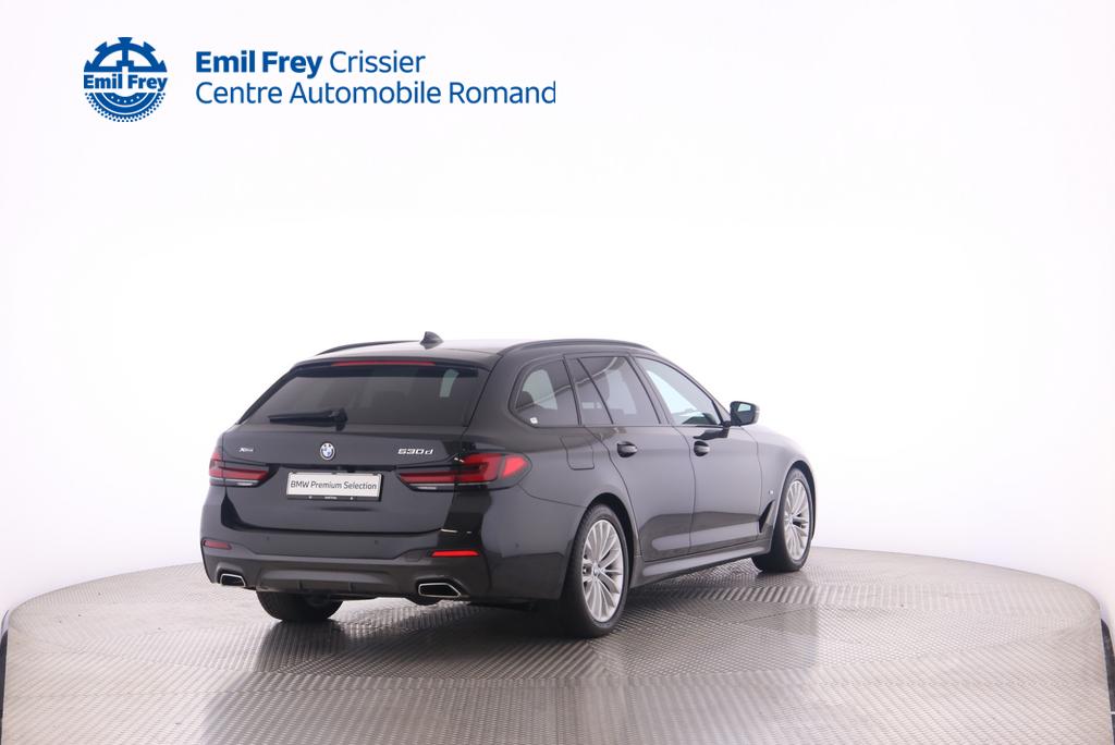 BMW 530d xDrive Touring-image-1