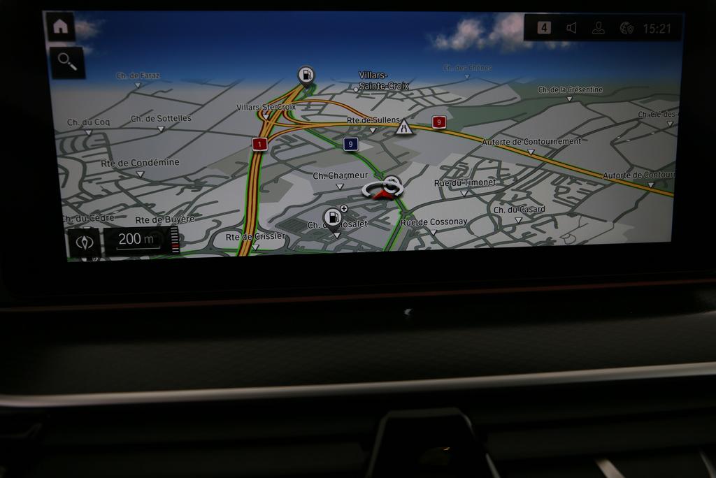 BMW 530d xDrive Touring-image-6